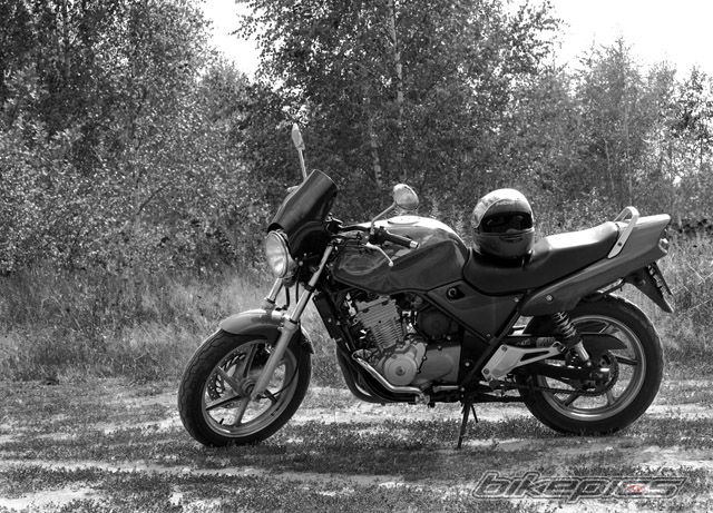 Photo 2046997