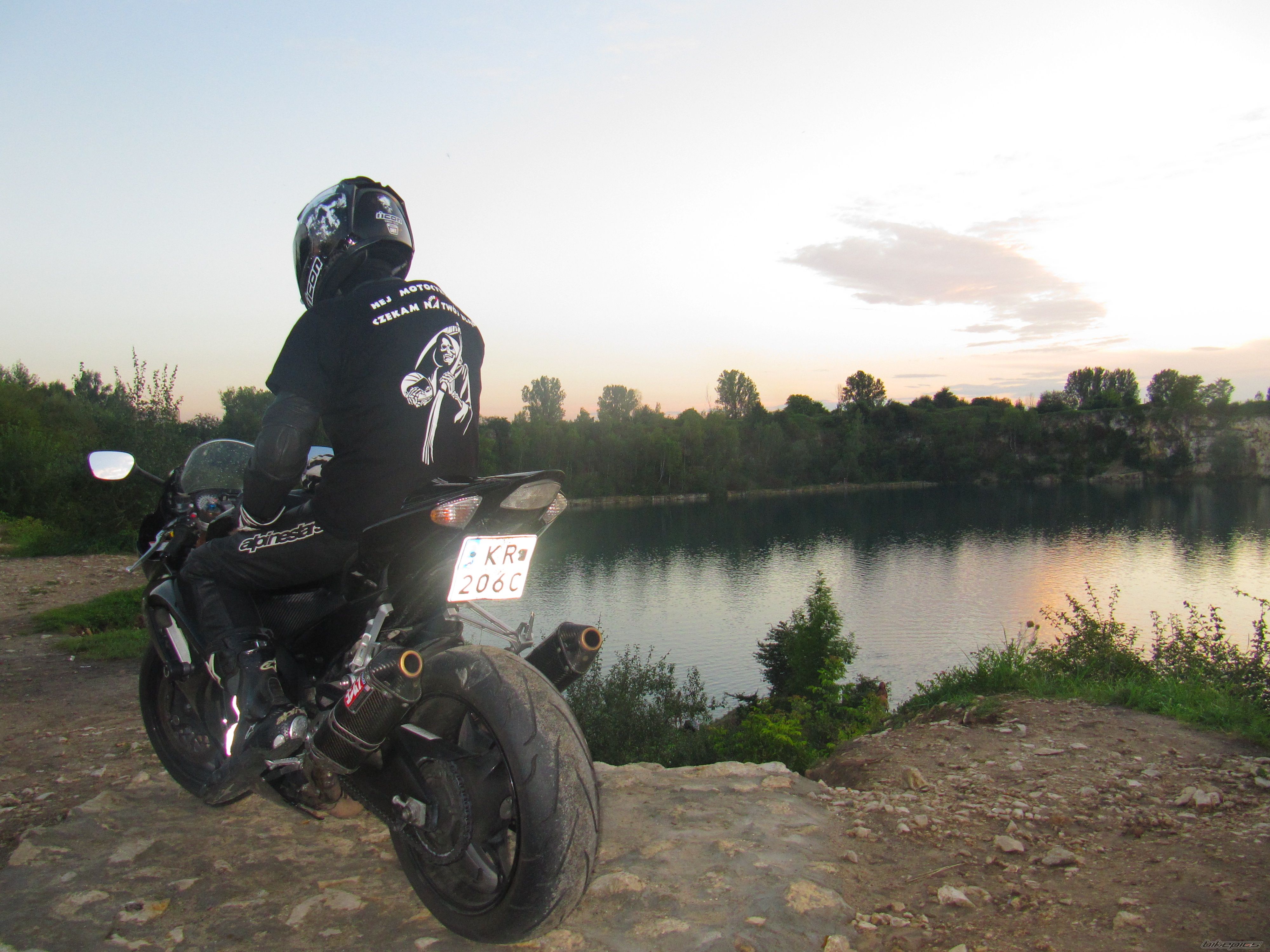 Bike Photo 2047039