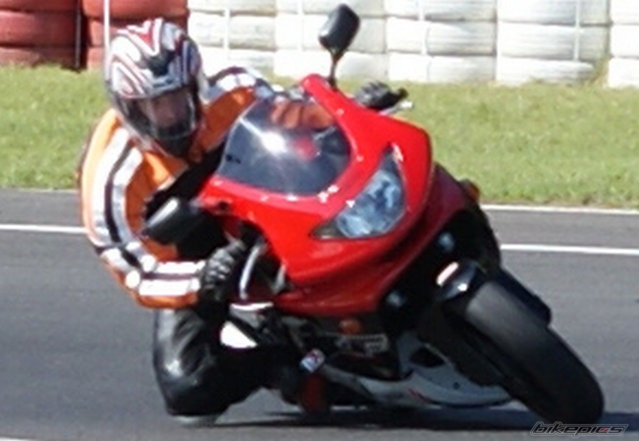 Photo 2047072