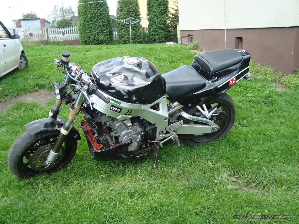Photo 2047083