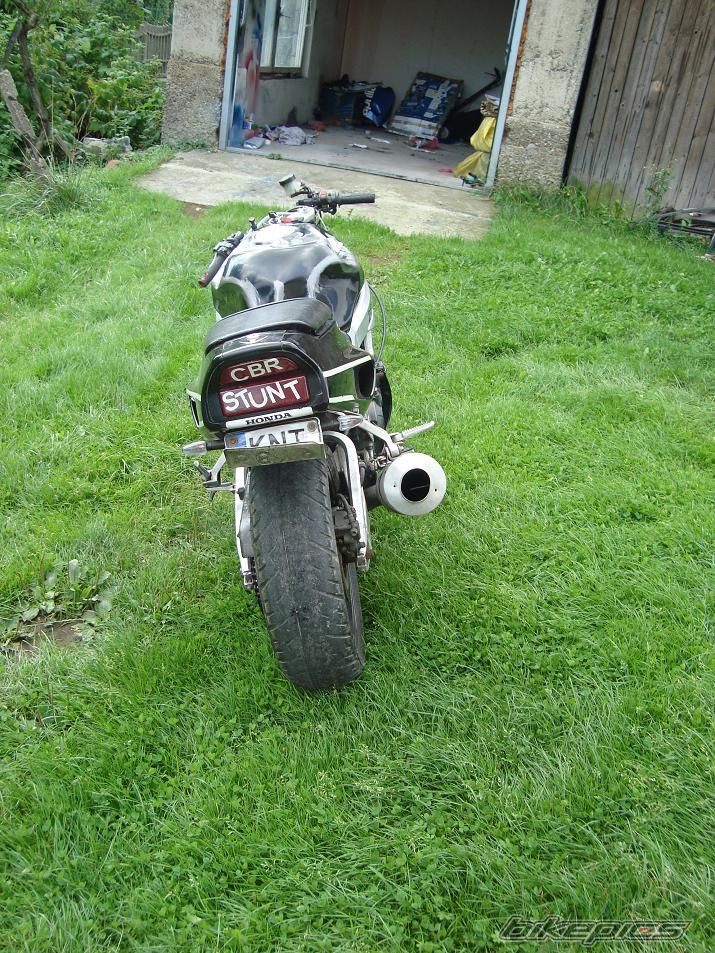 Photo 2047086