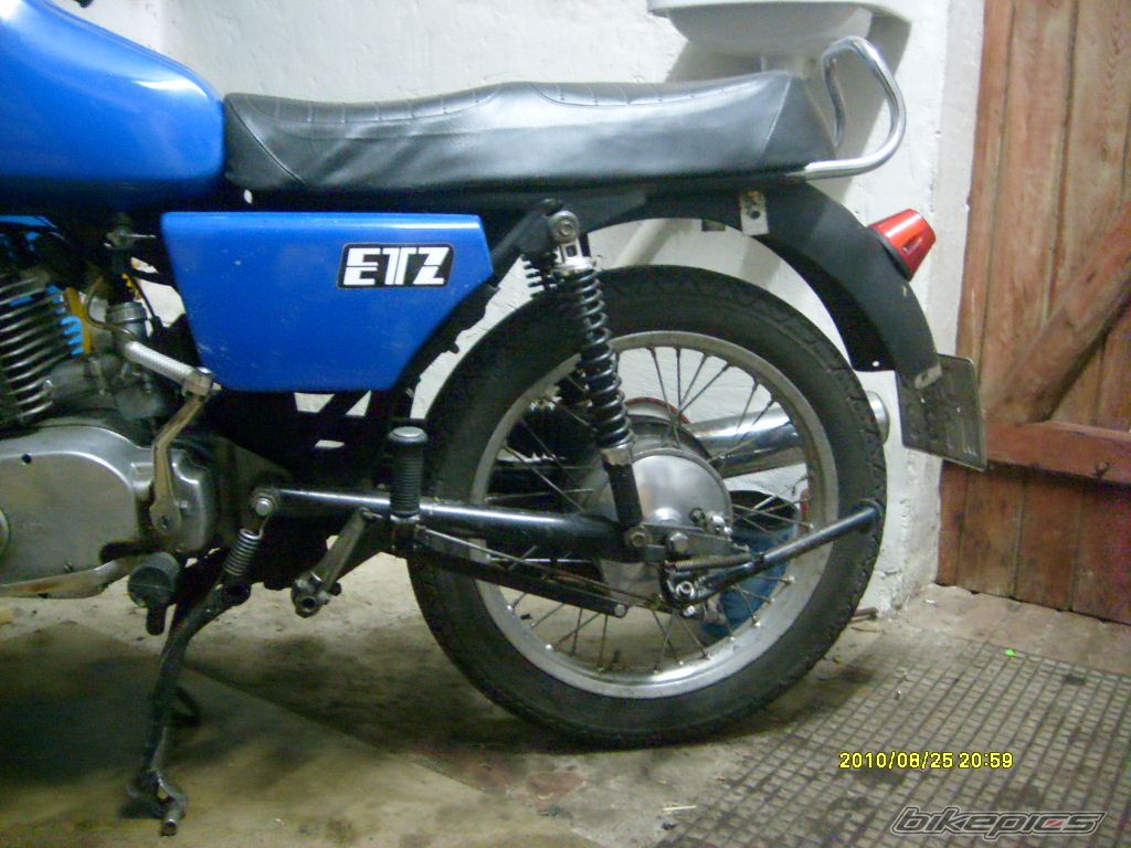 Photo 2047332