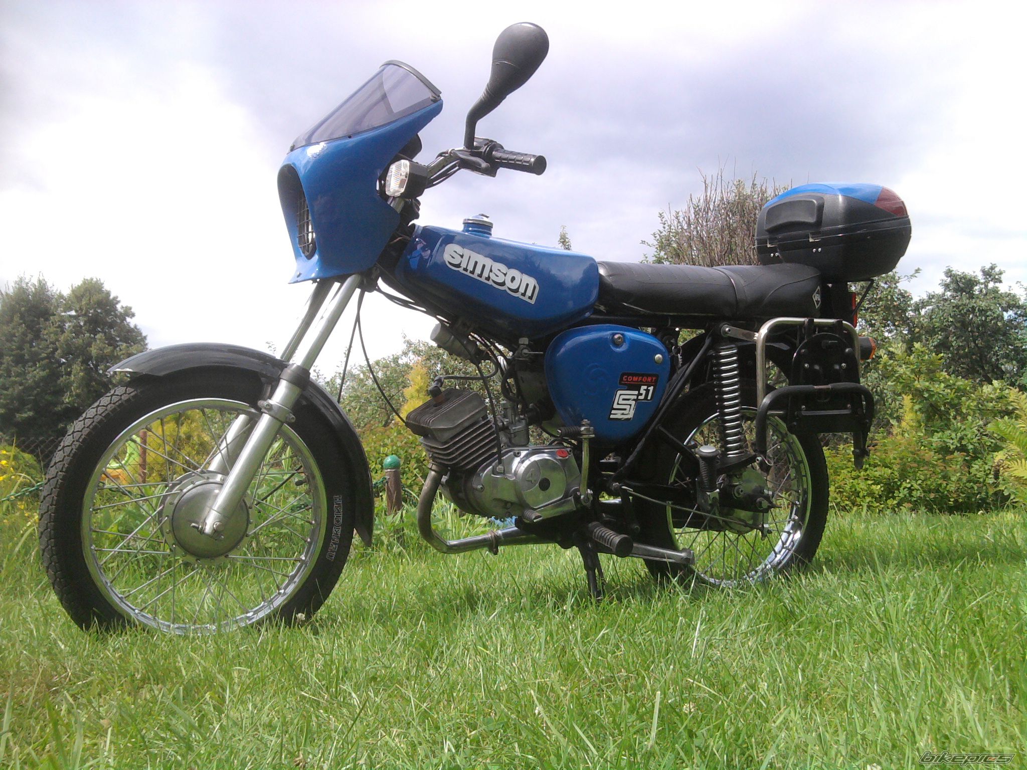 Photo 2047493
