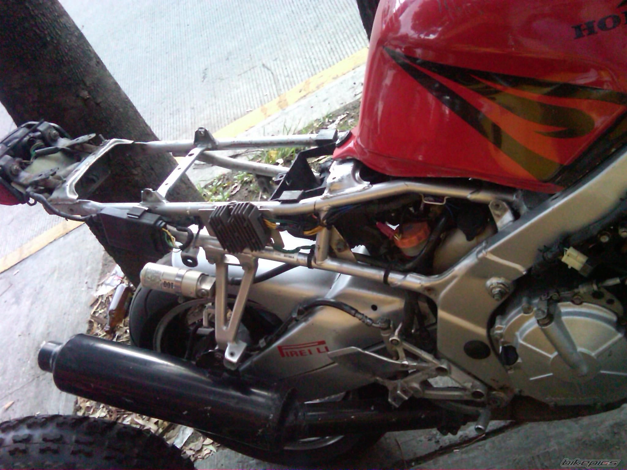 Photo 2047509