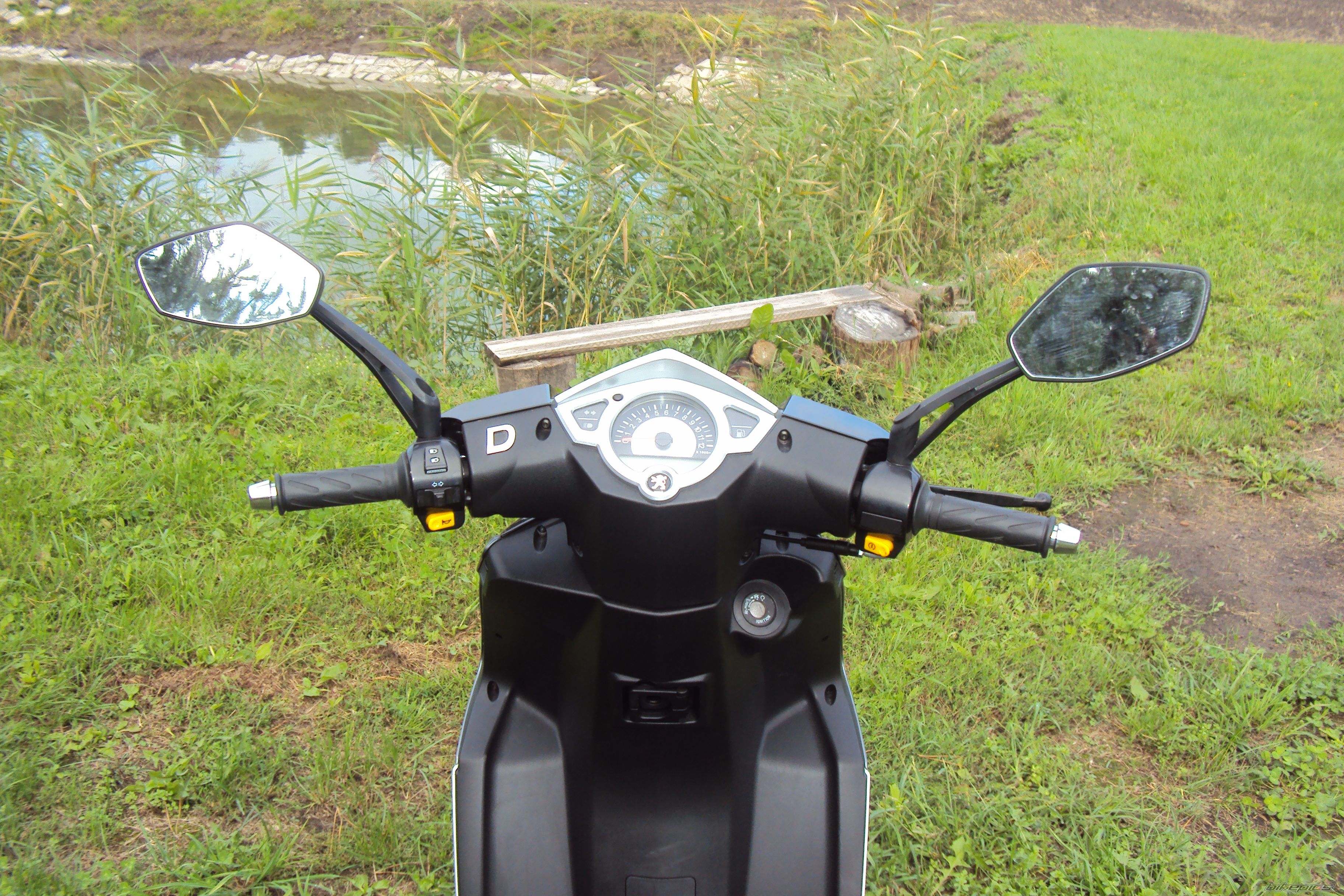 Photo 2047693