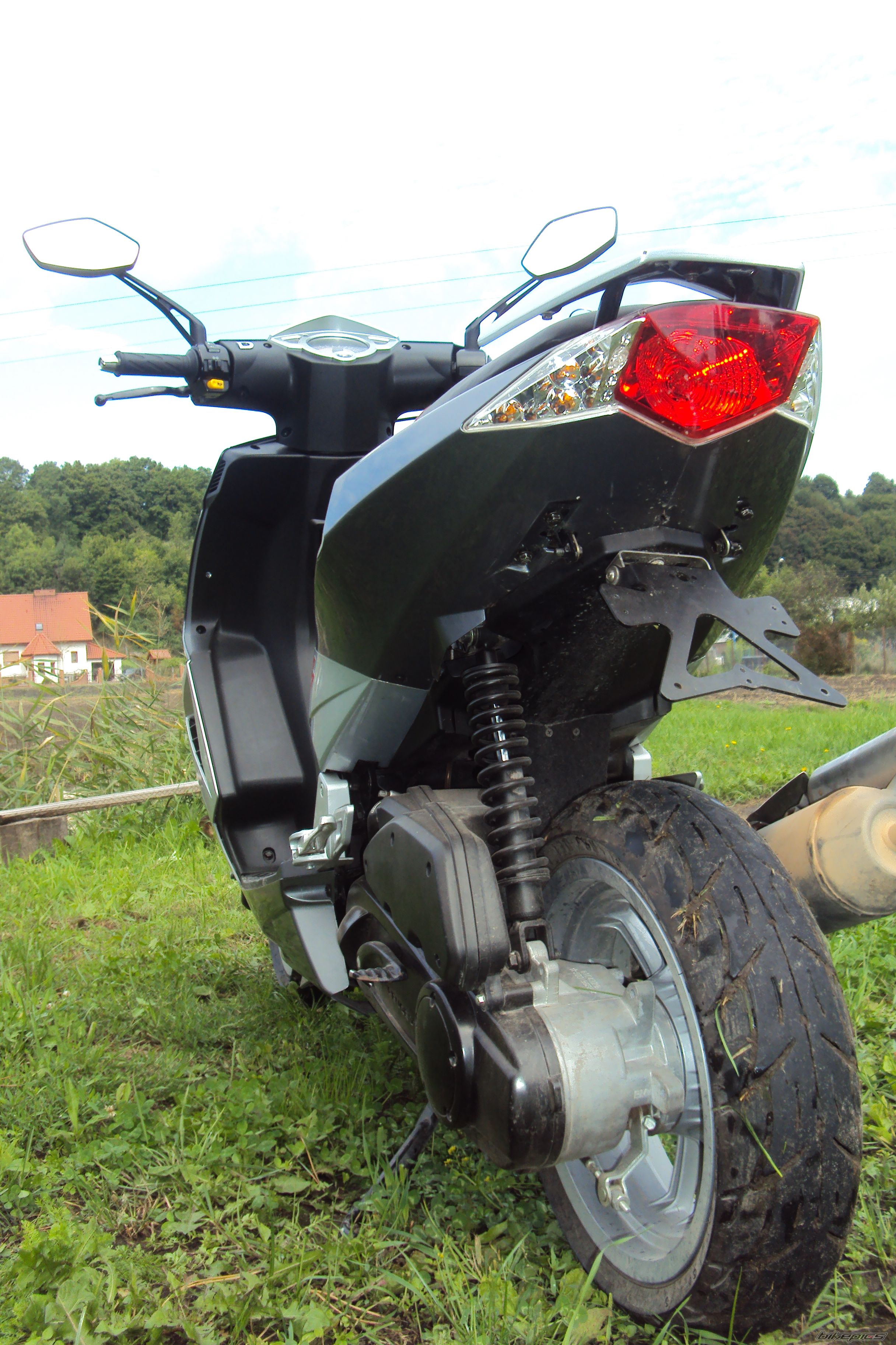 Photo 2047705