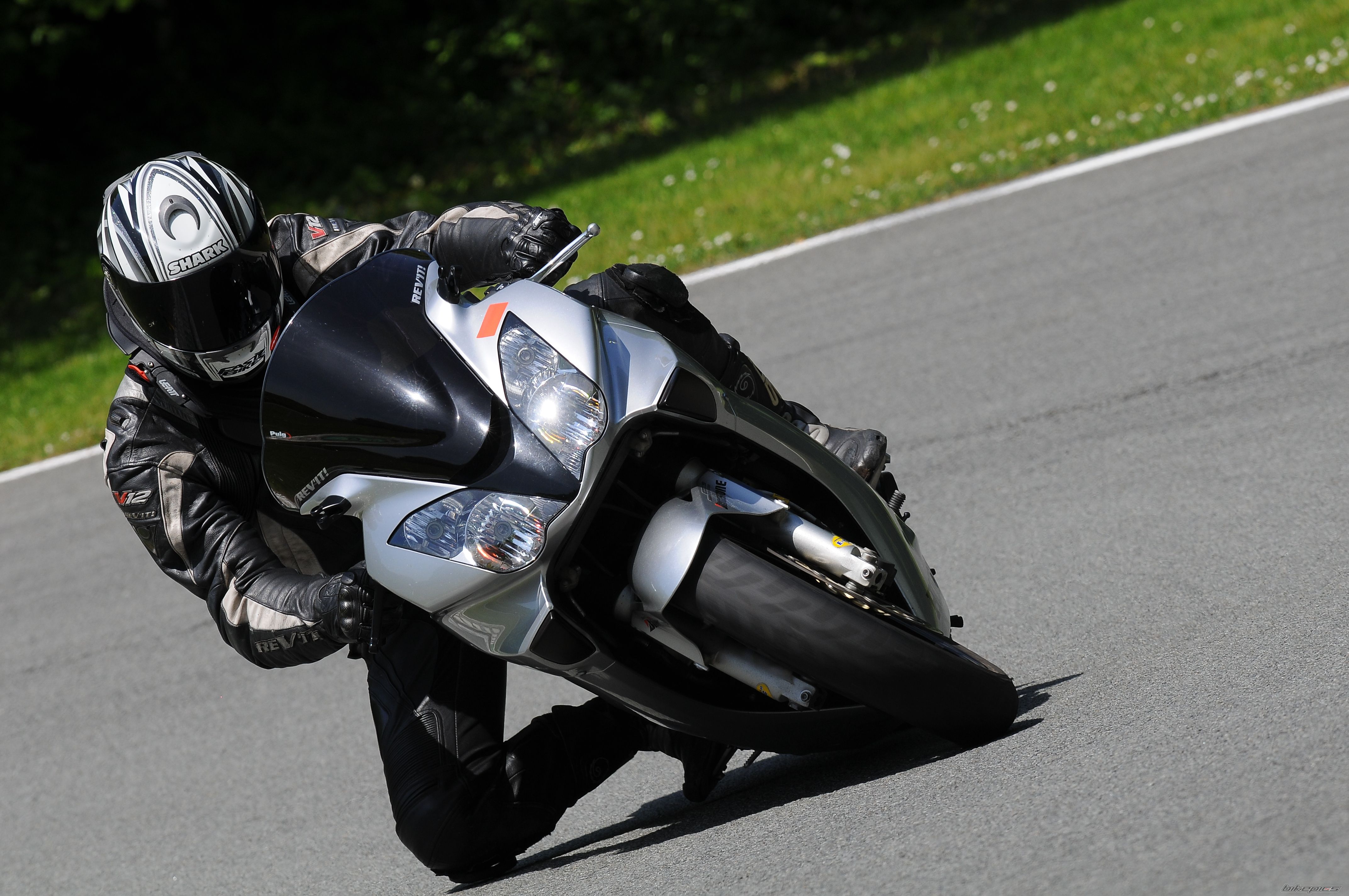 Bike Photo 2047999