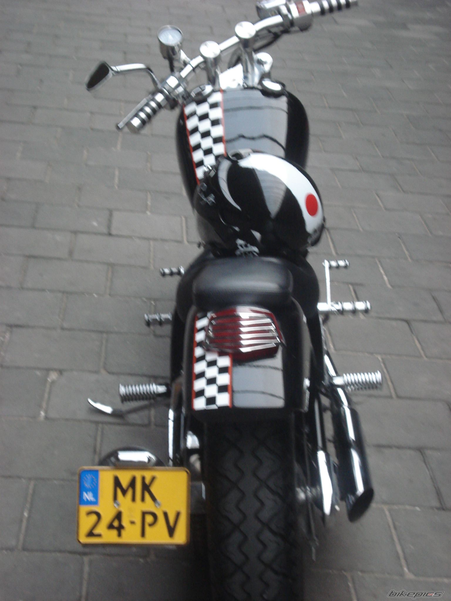 Photo 2048017