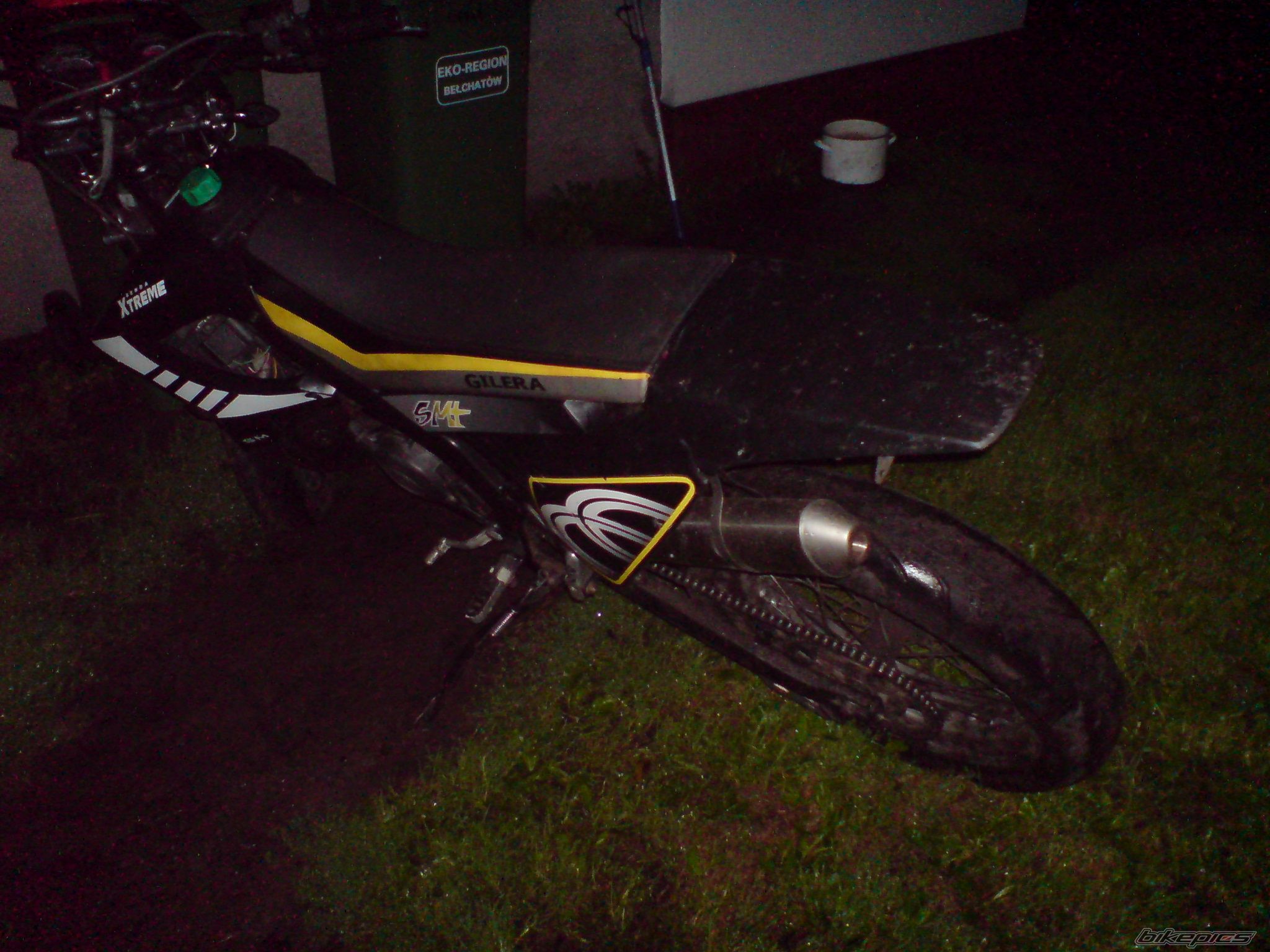 Photo 2048033