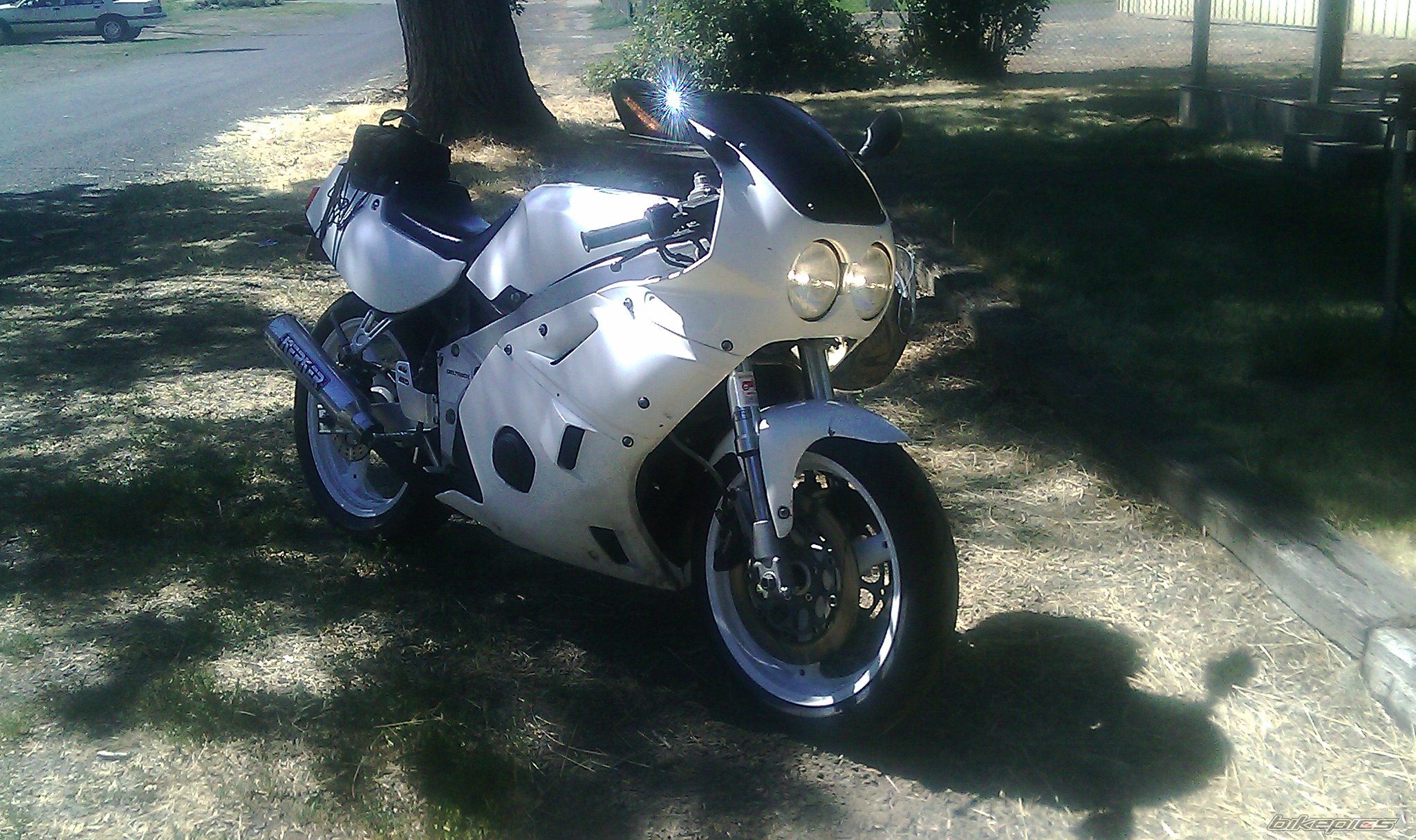 Photo 2048078