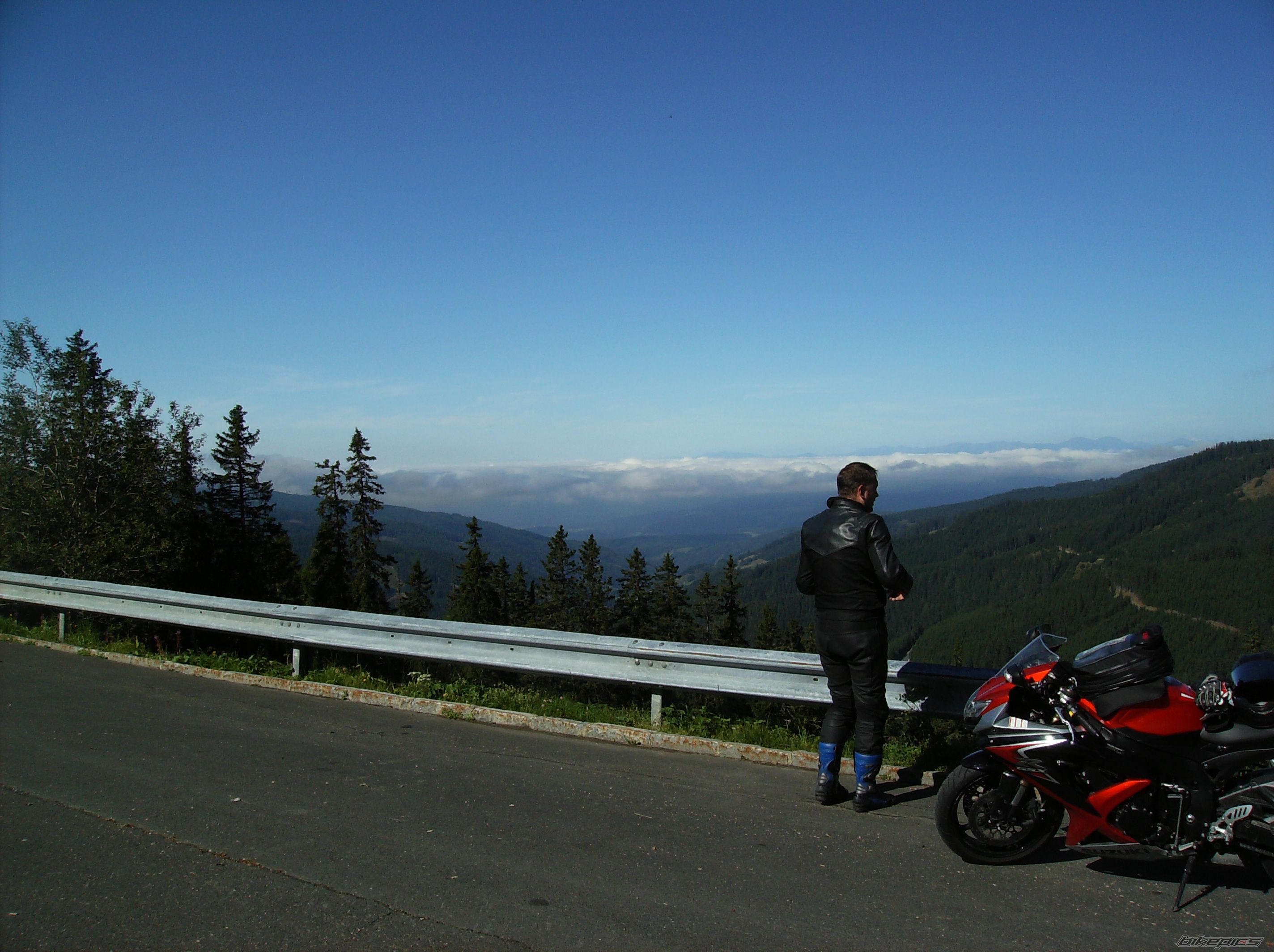 Bike Photo 2048206