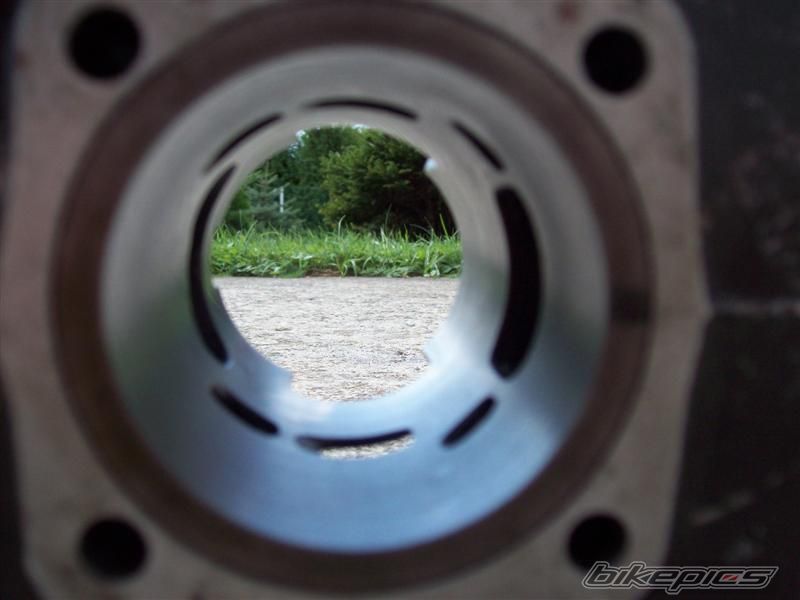 Photo 2048298