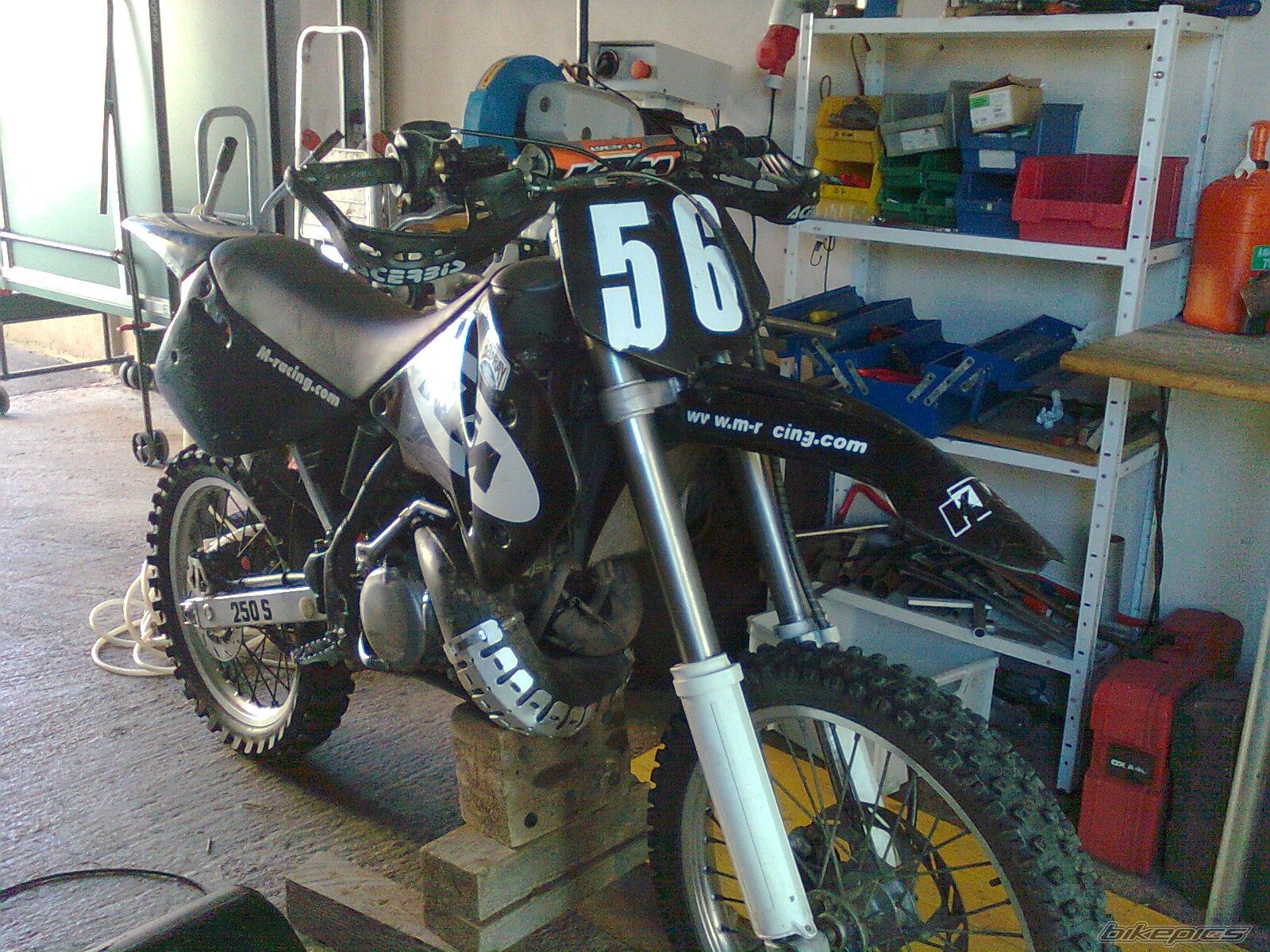 Photo 2048457