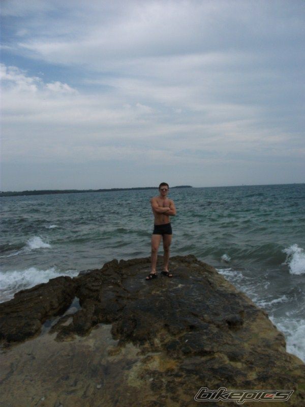Photo 2048506