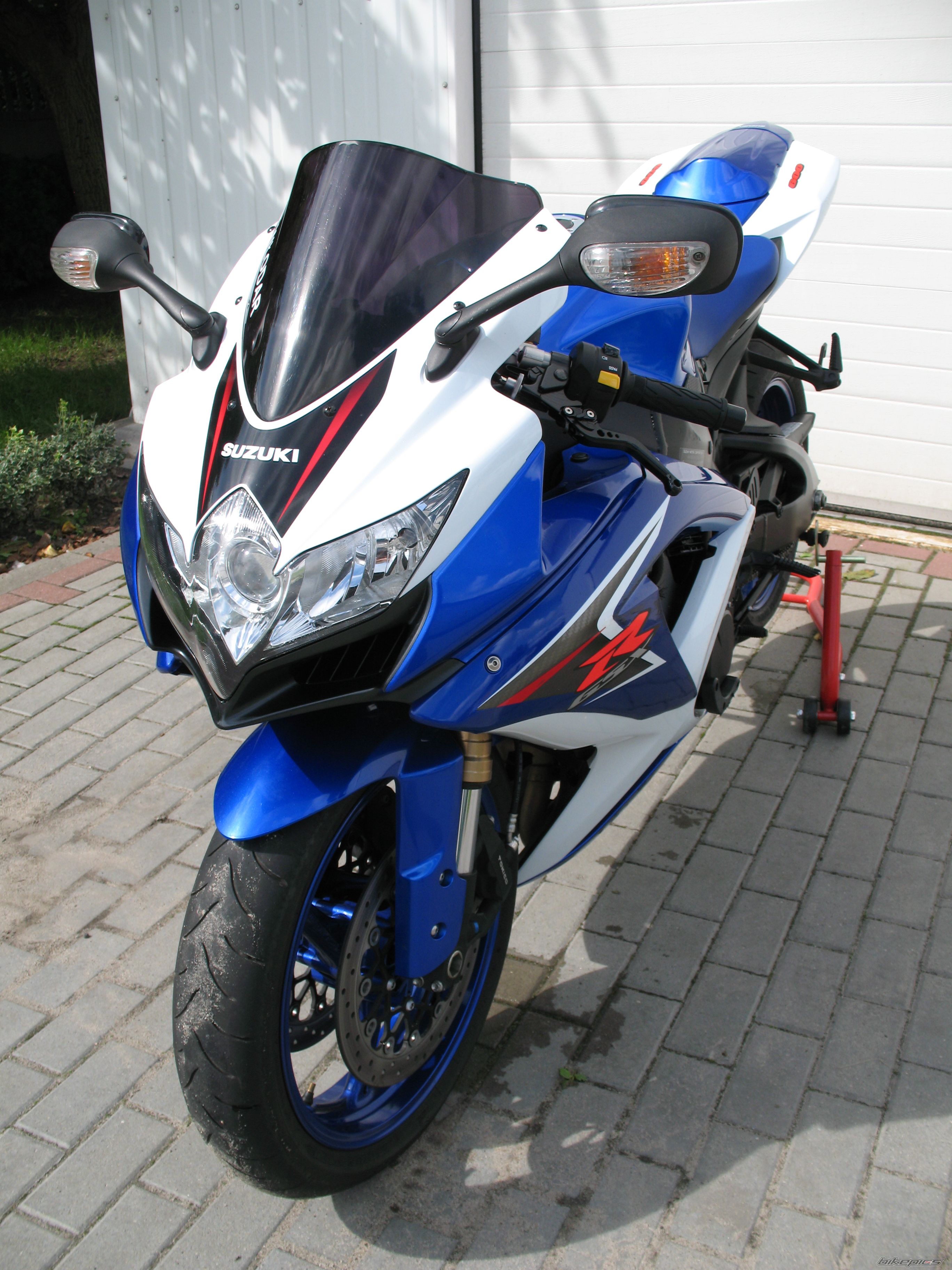 Photo 2048771