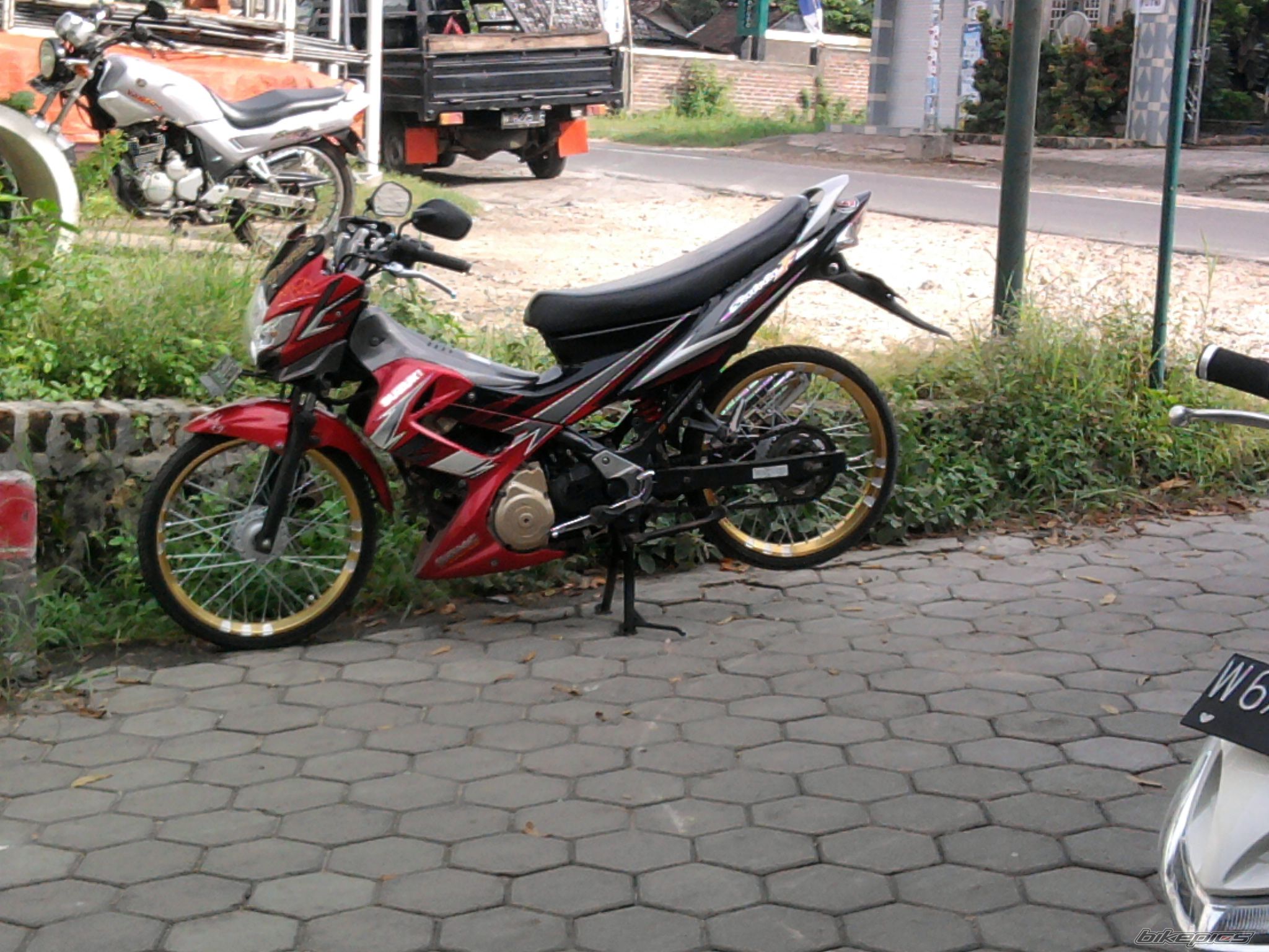 Photo 2048816