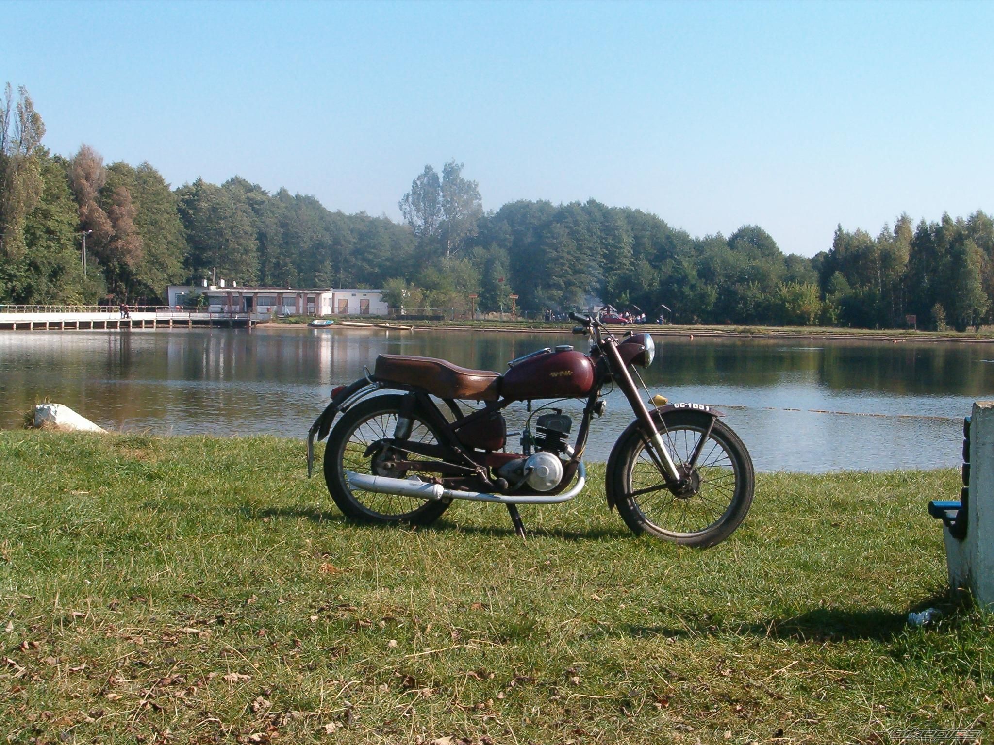 Photo 2048845