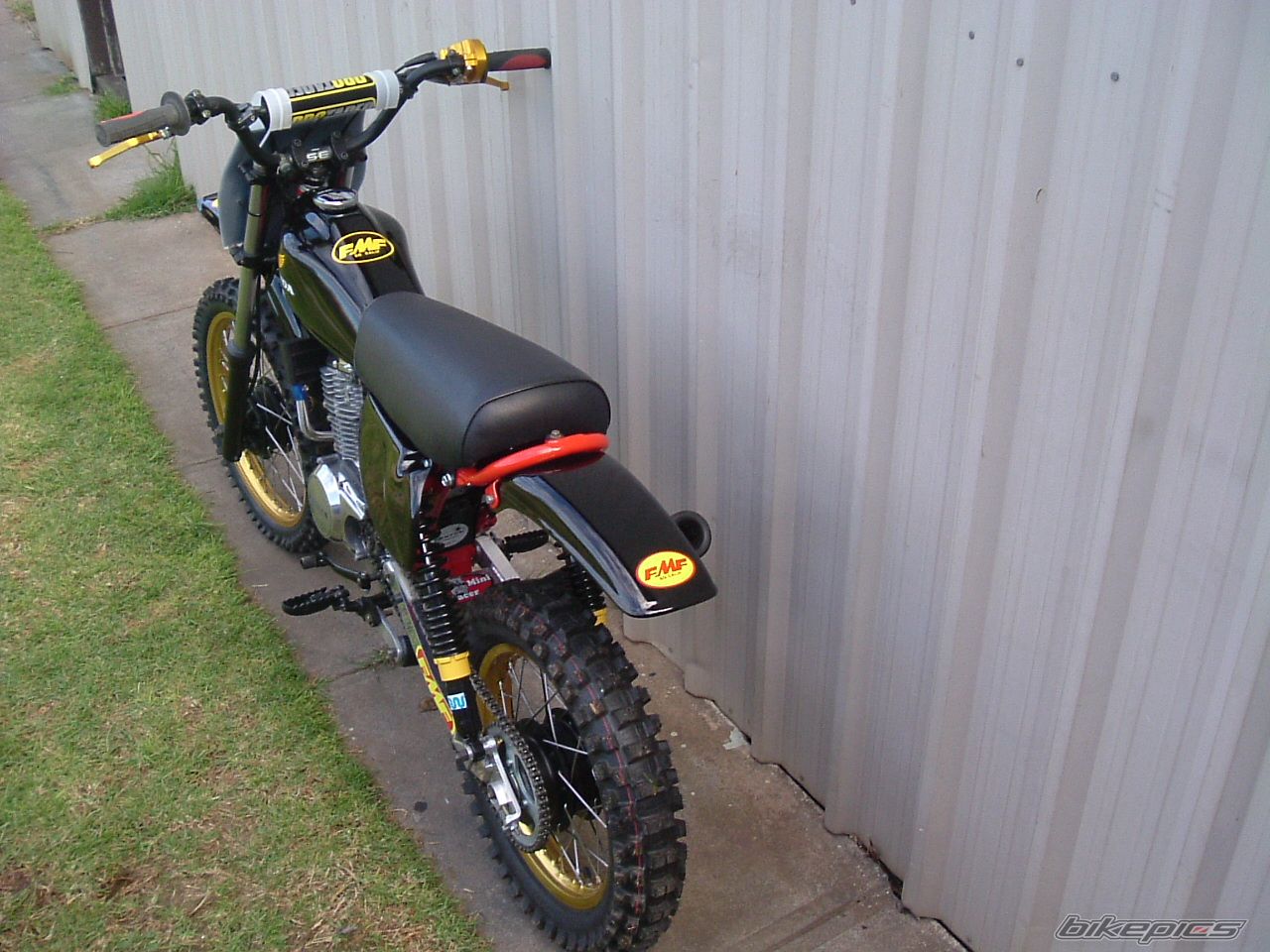 Photo 2048847