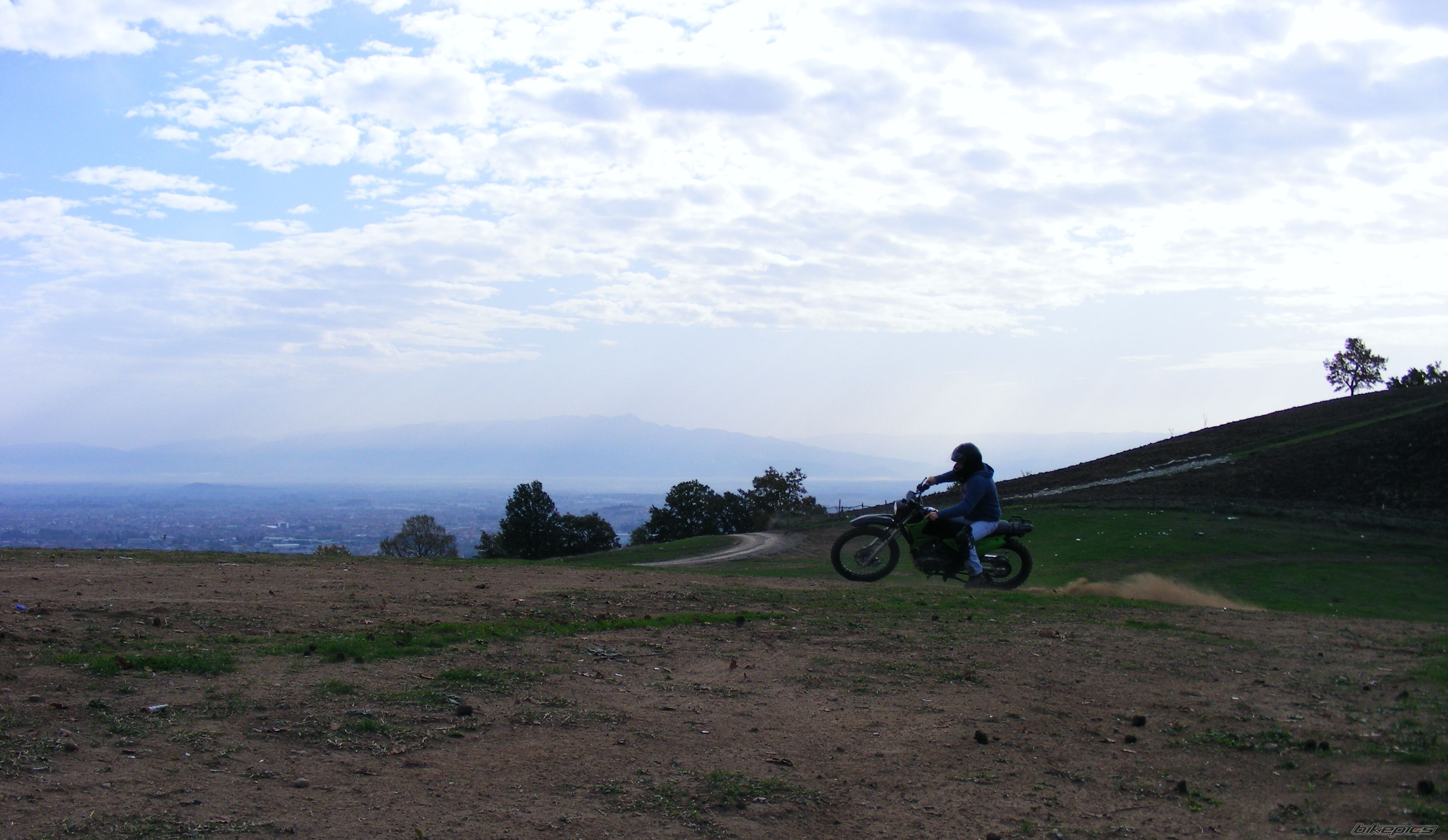 Photo 2048884