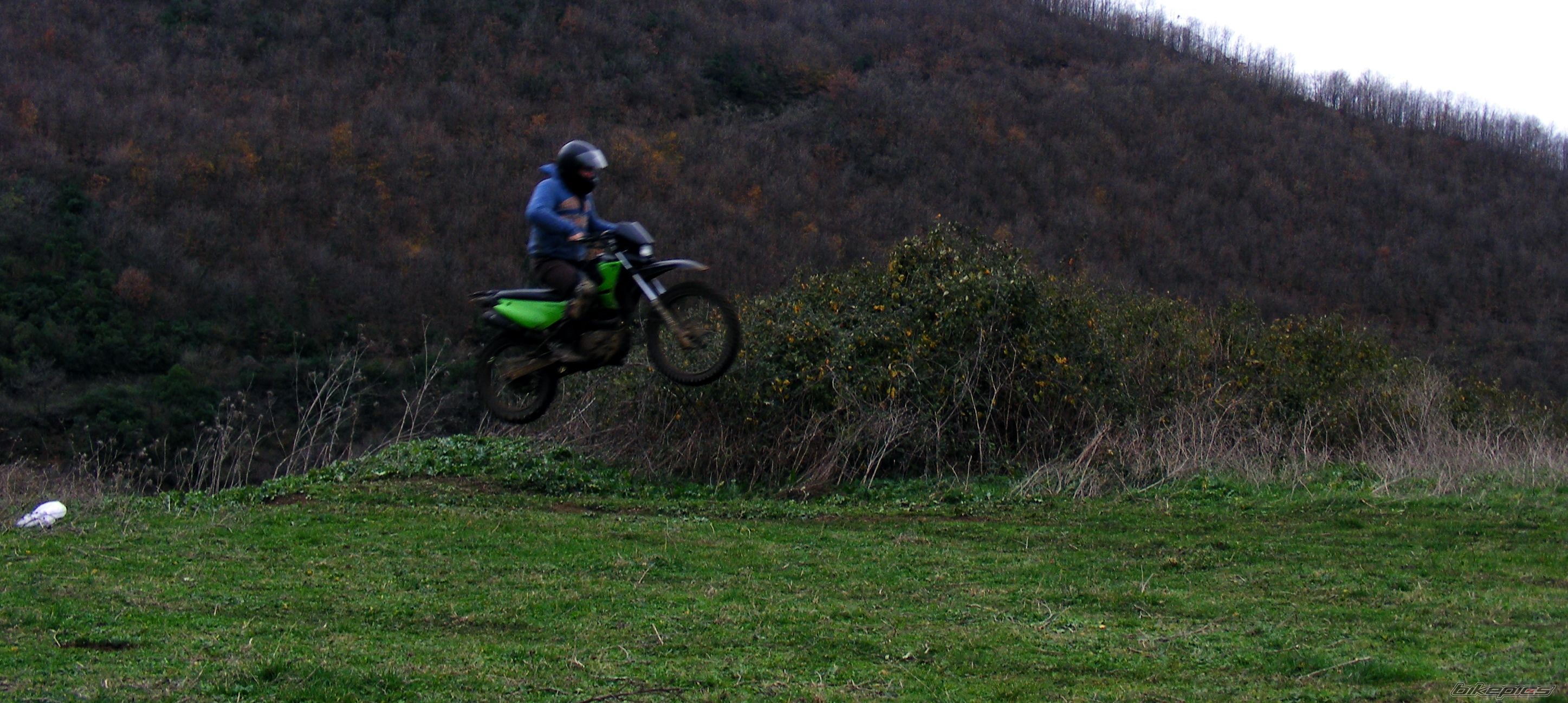 Photo 2048901