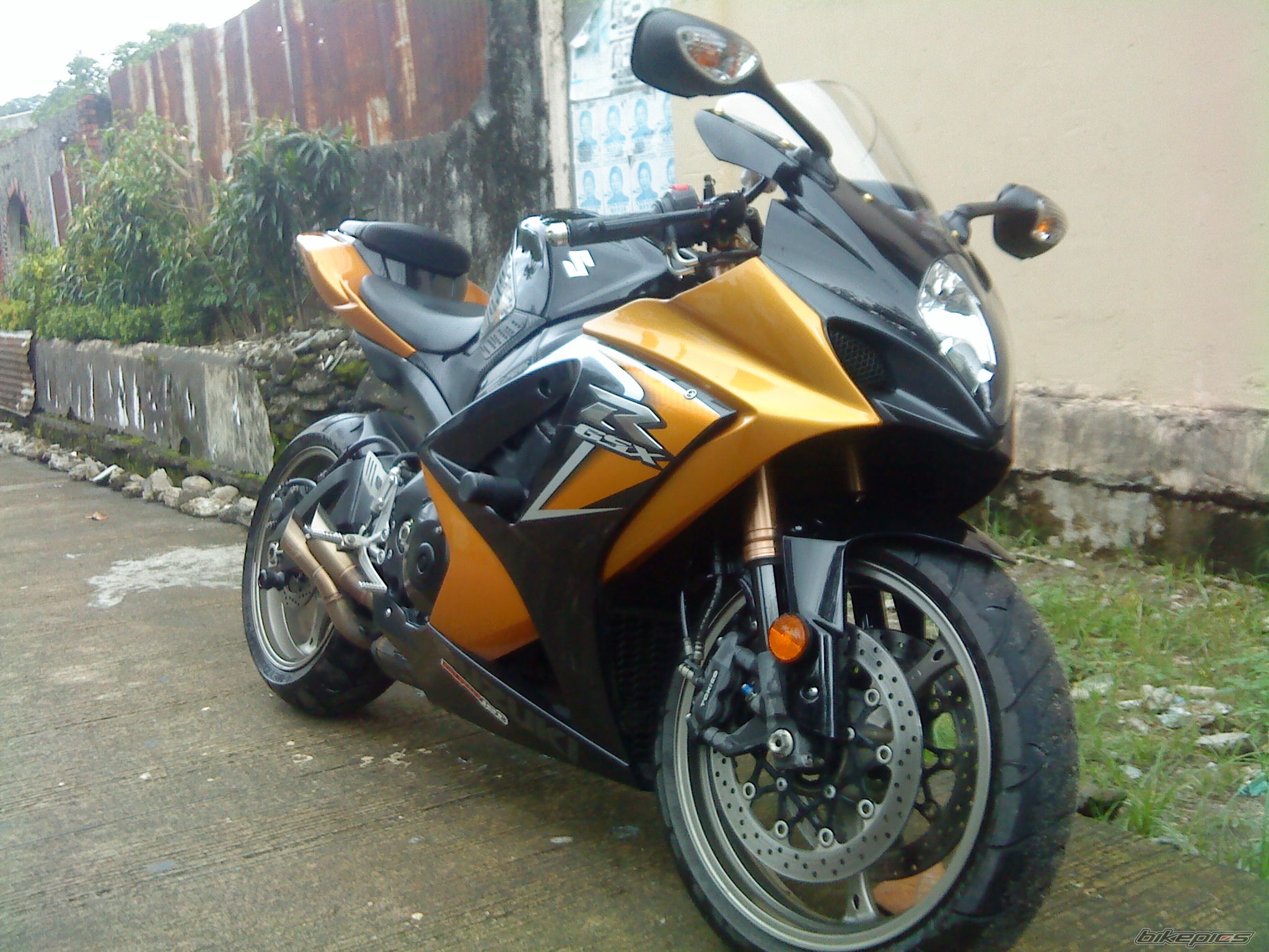 Photo 2048947
