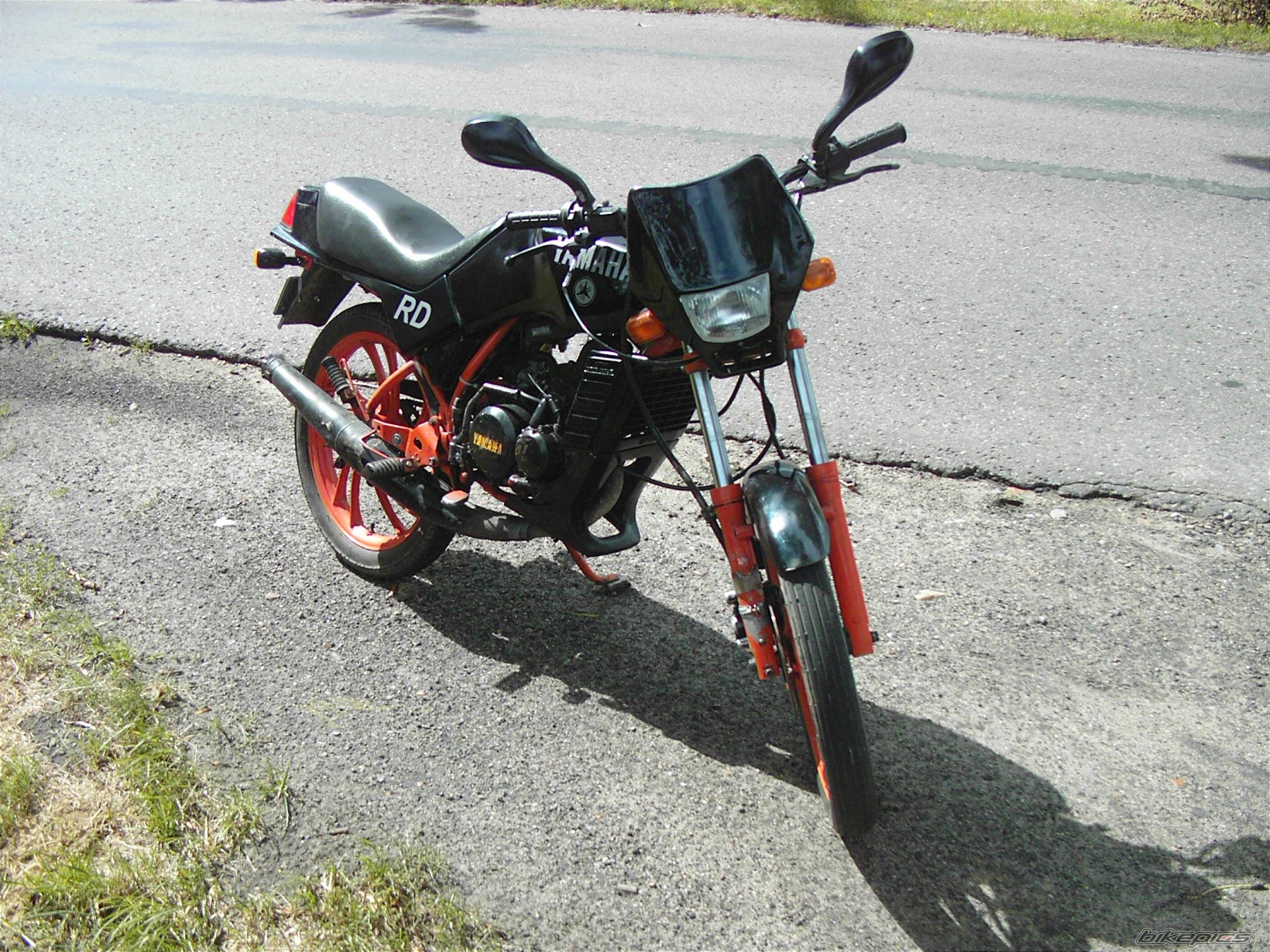 Photo 2049064
