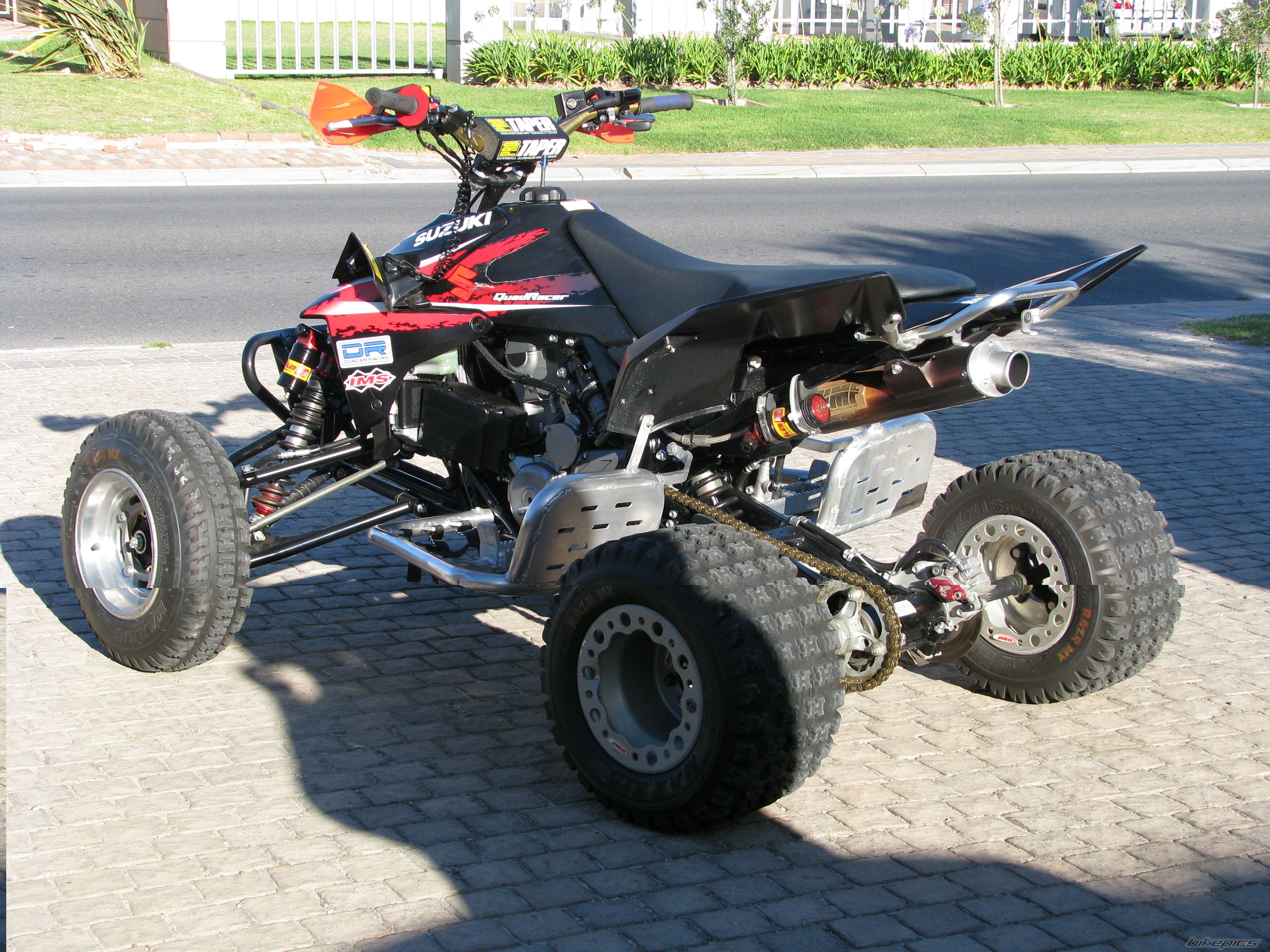 Photo 2049069