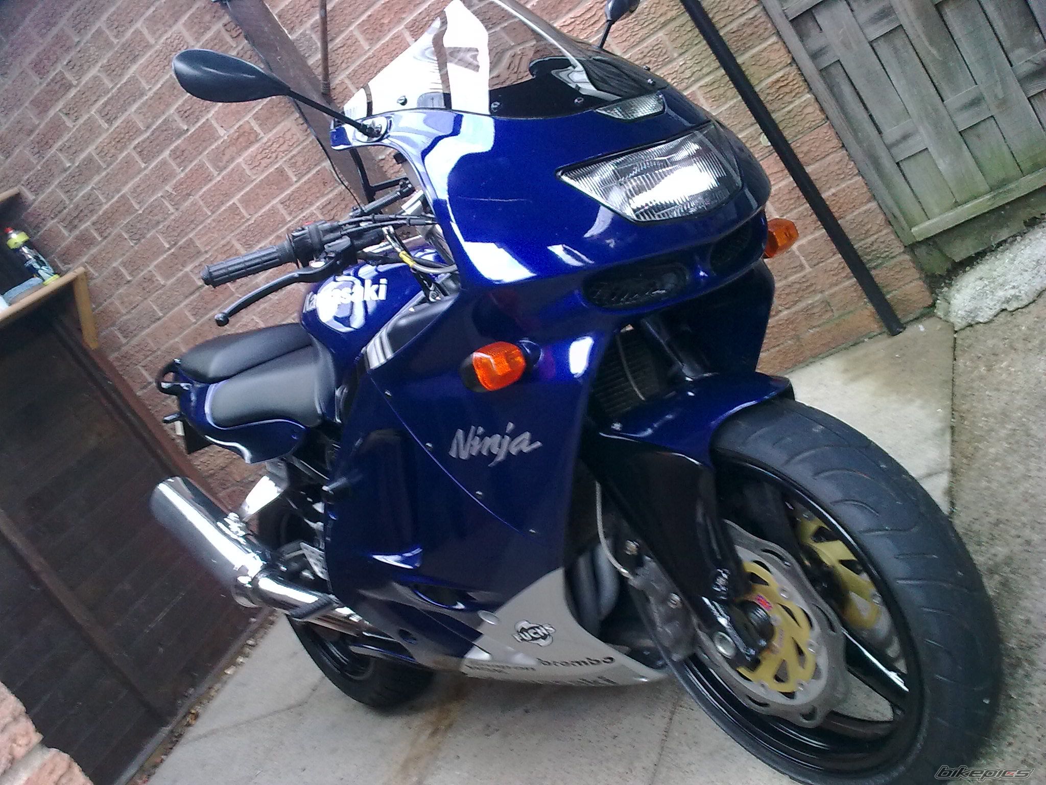 Photo 2049078