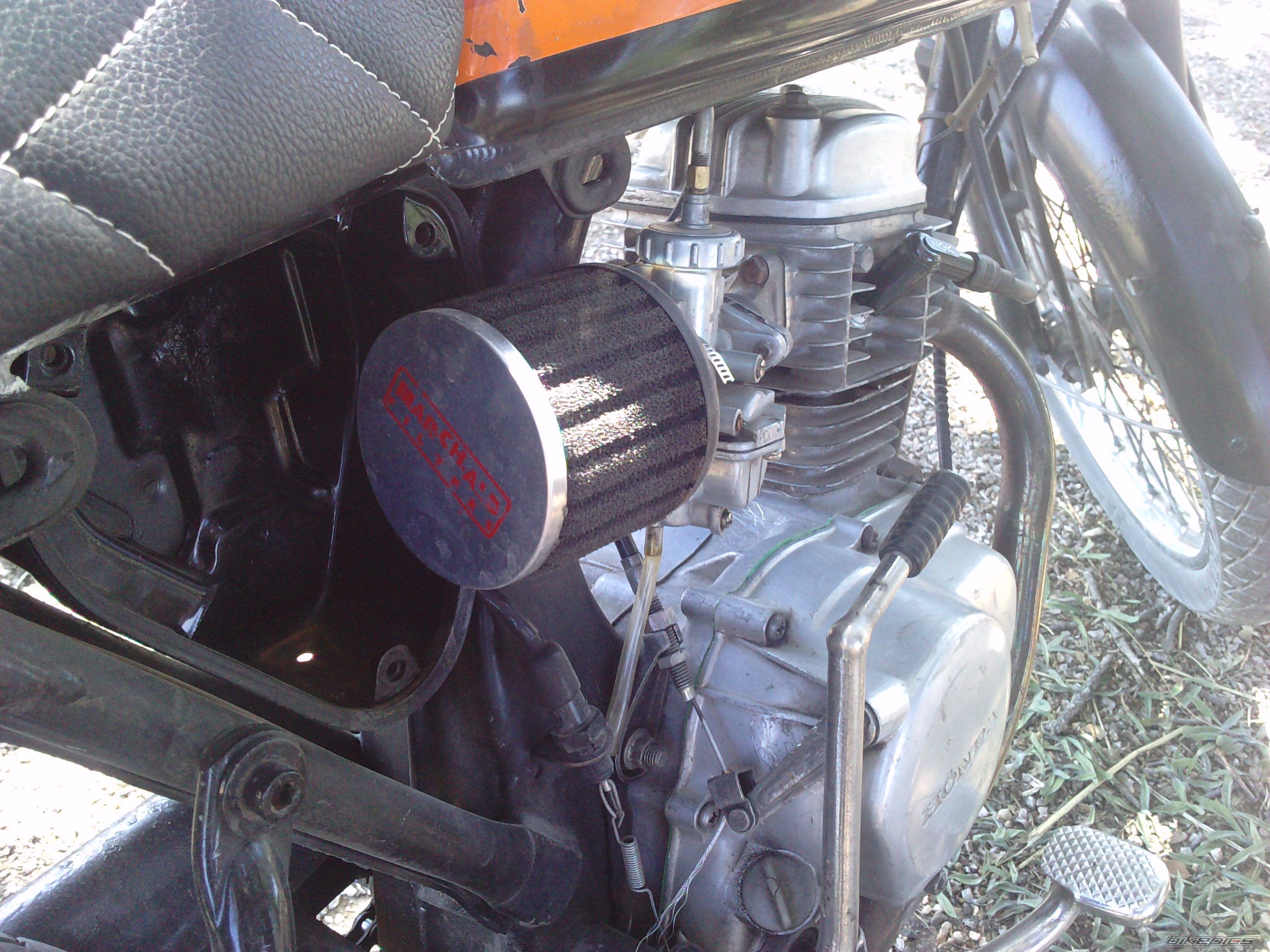 Photo 2049350