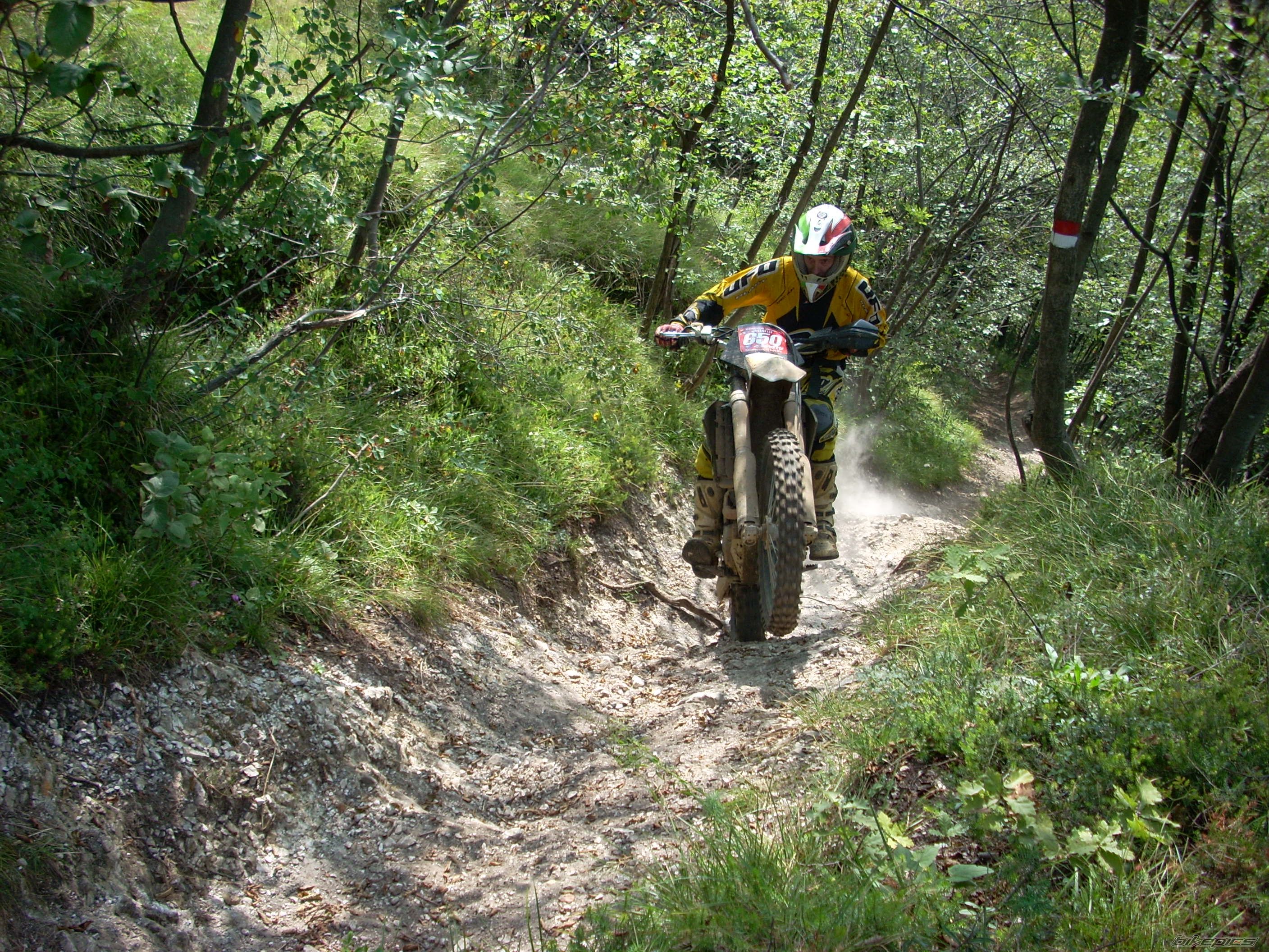 Bike Photo 2049428