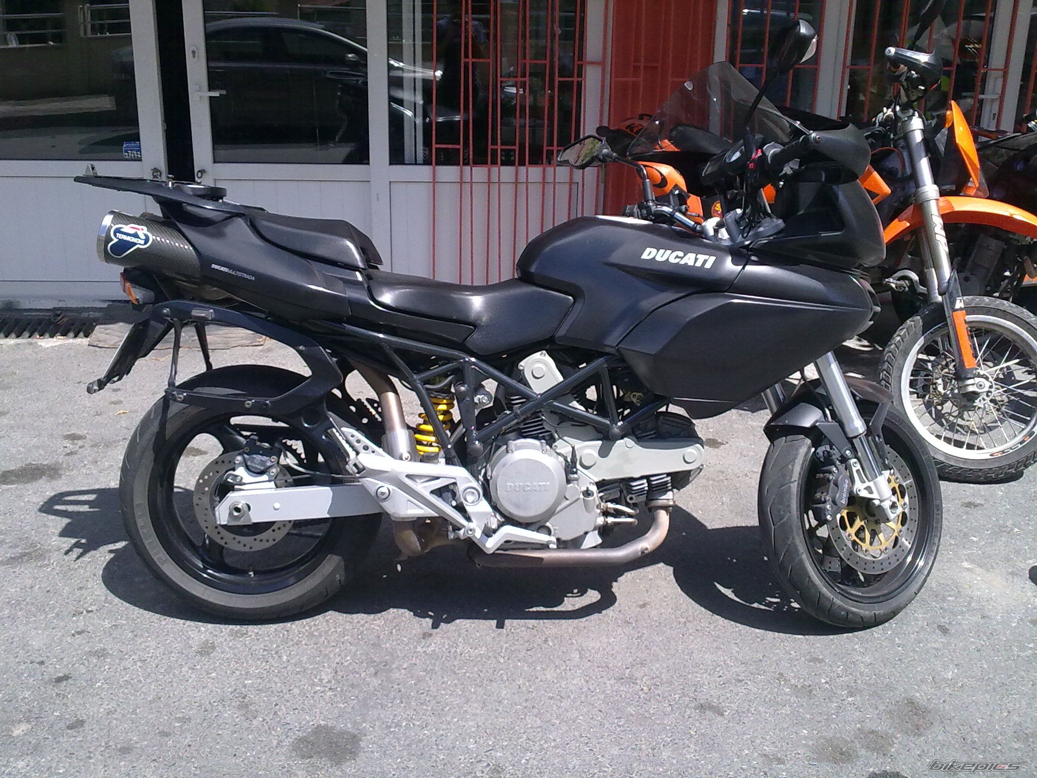 Bike Photo 2049492