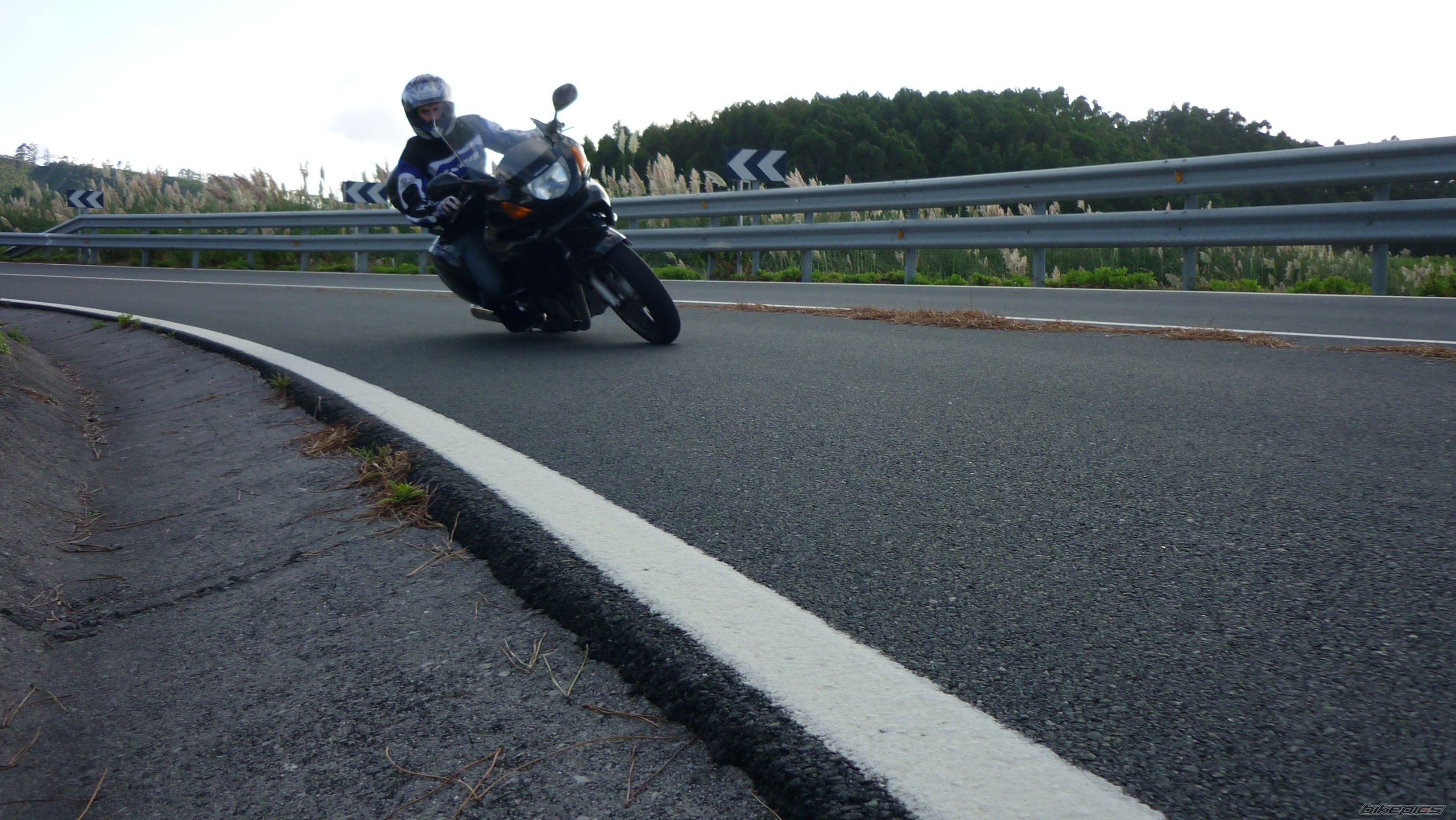 Photo 2049547
