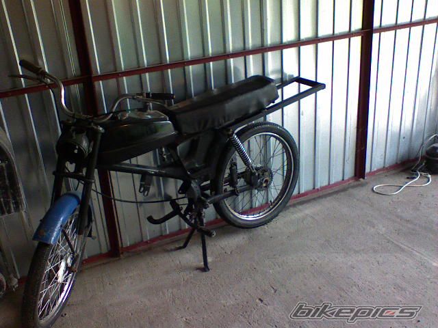 Photo 2049567