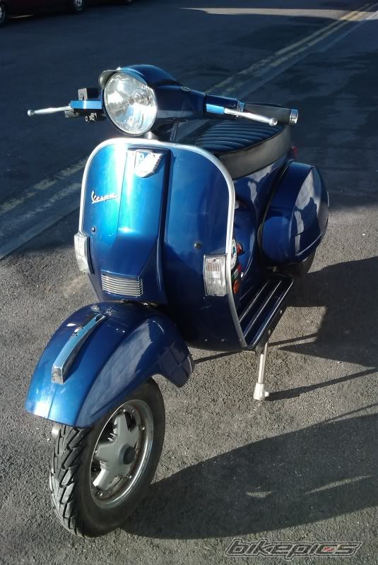 Photo 2049653