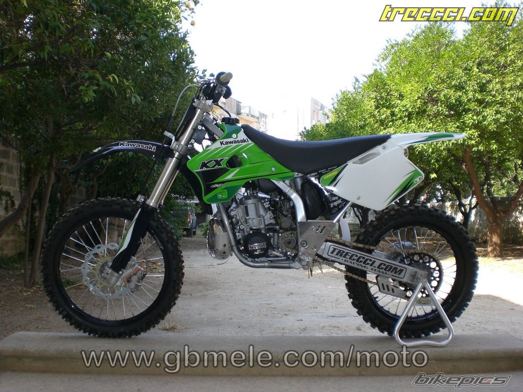 Photo 2049666
