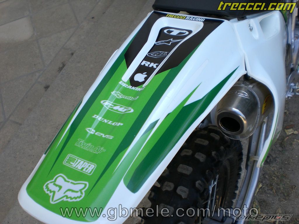 Photo 2049683