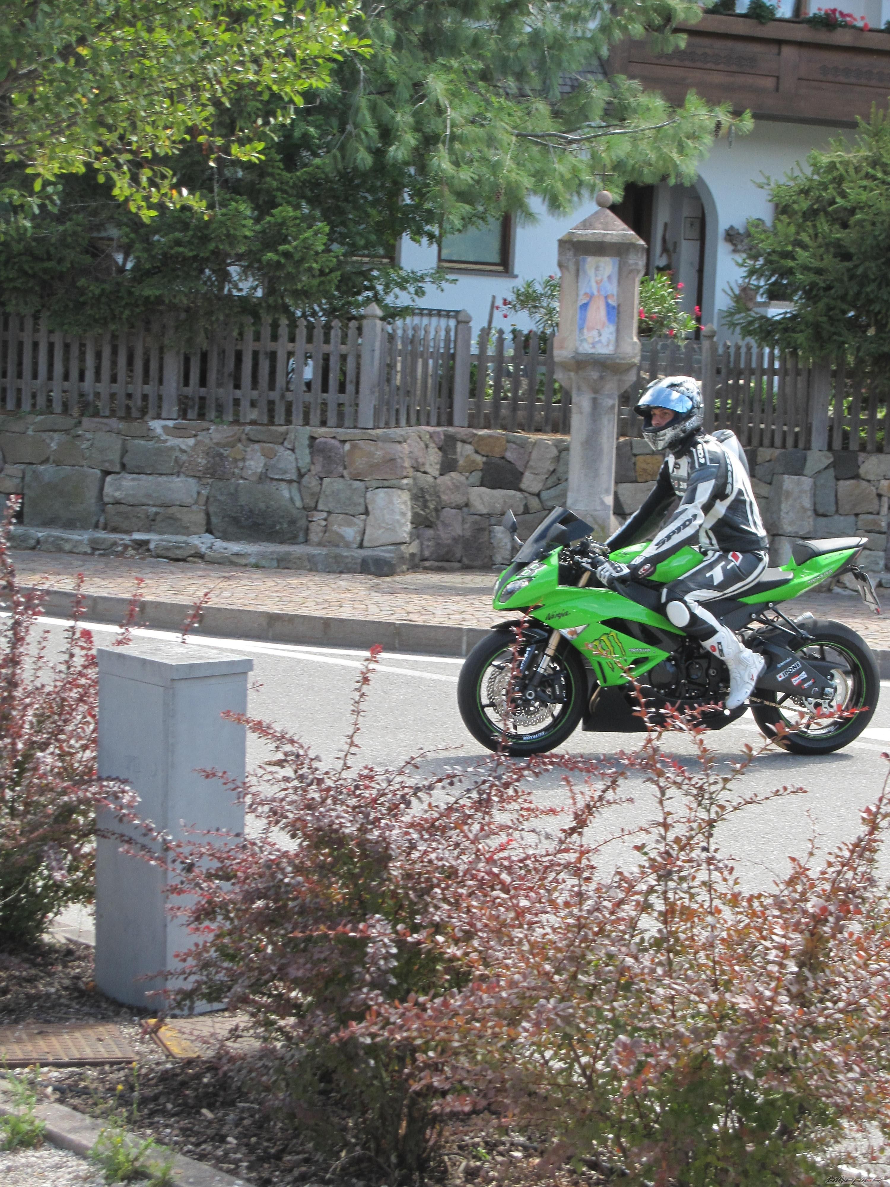 Bike Photo 2049742