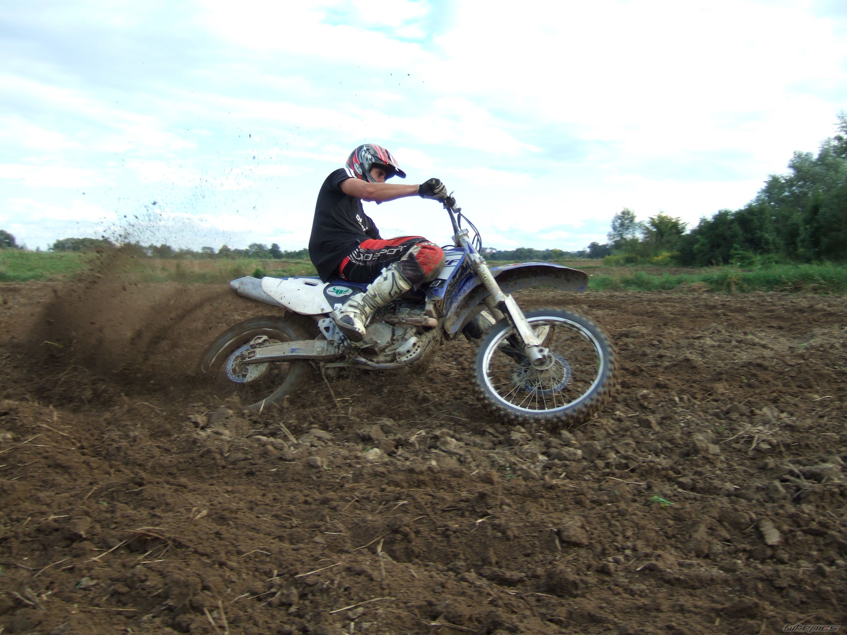 Photo 2049762