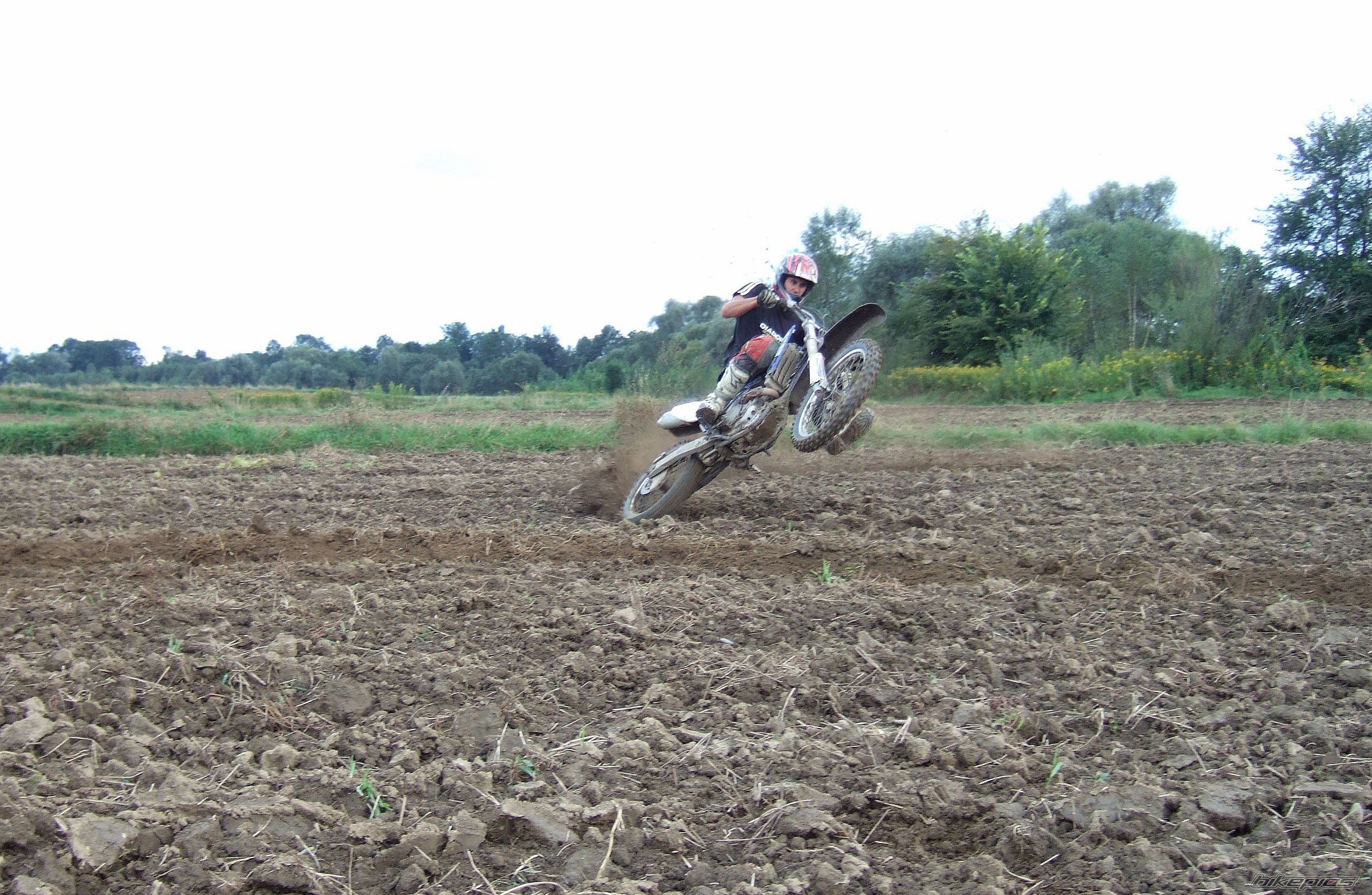 Photo 2049776