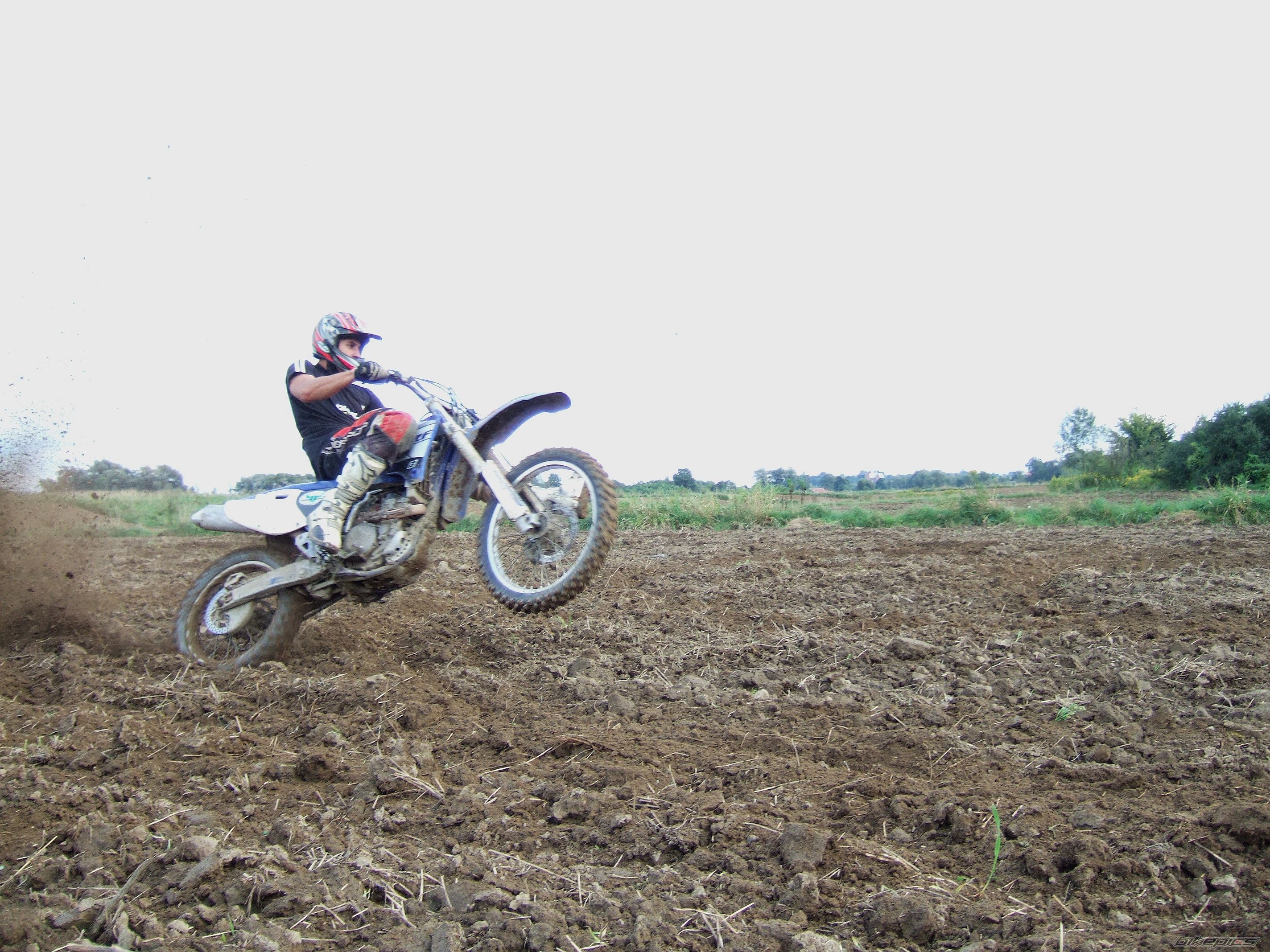 Photo 2049797