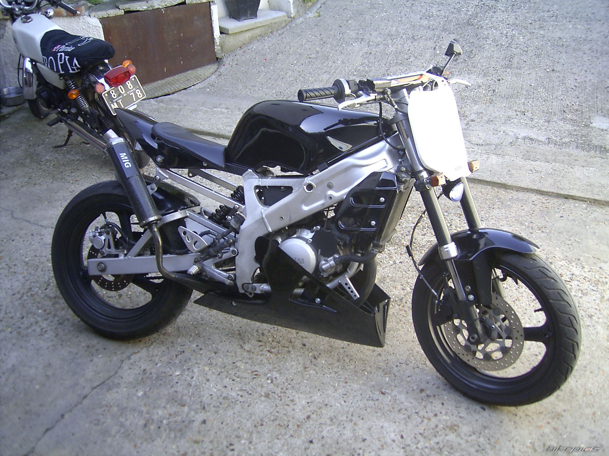 Bike Photo 2049823