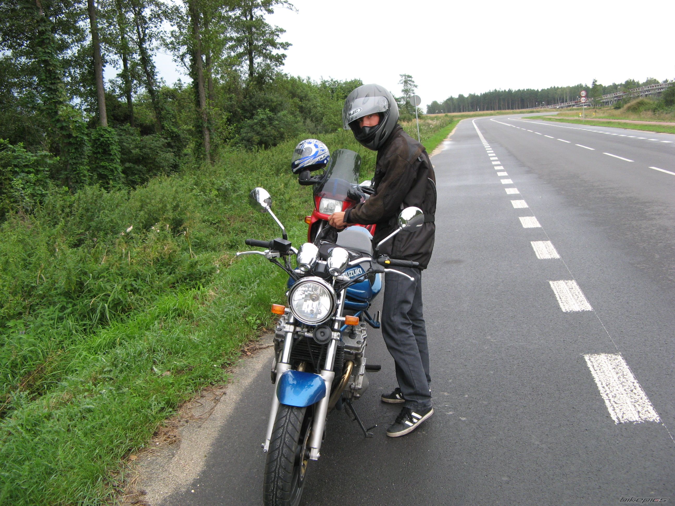 Bike Photo 2049877