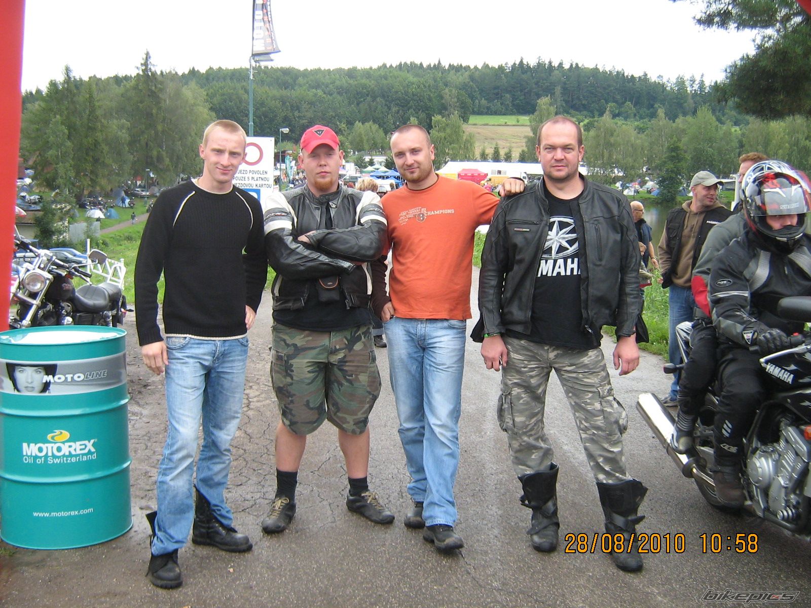 Bike Photo 2049878