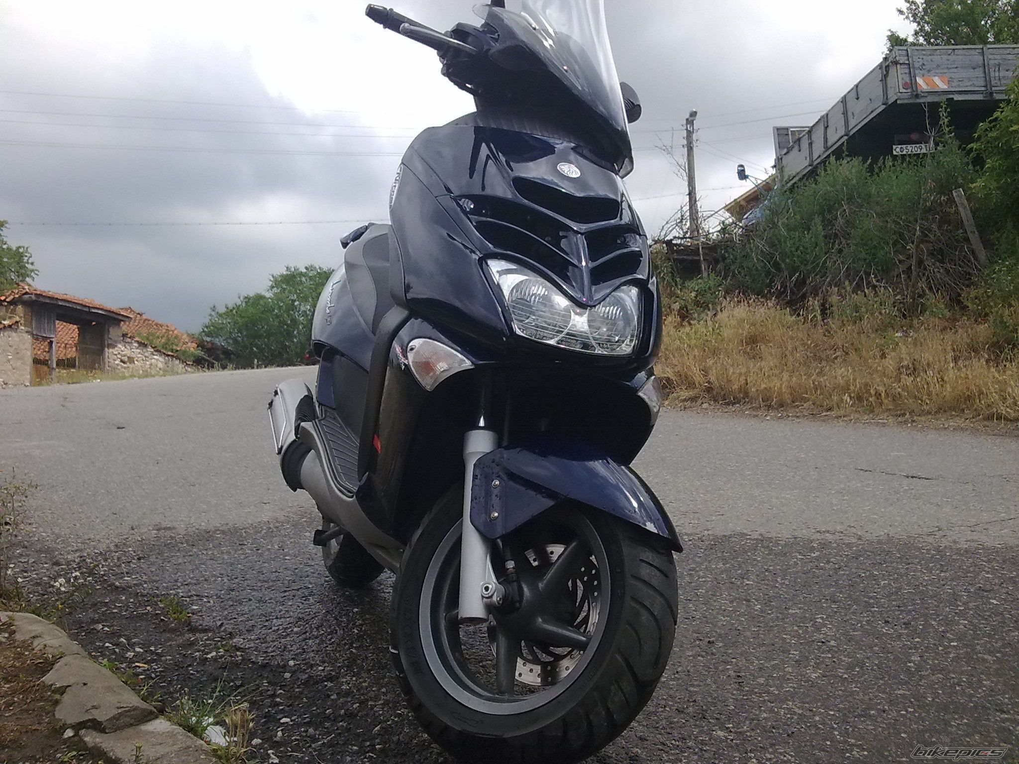 Photo 2049907