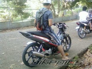 Photo 2049924