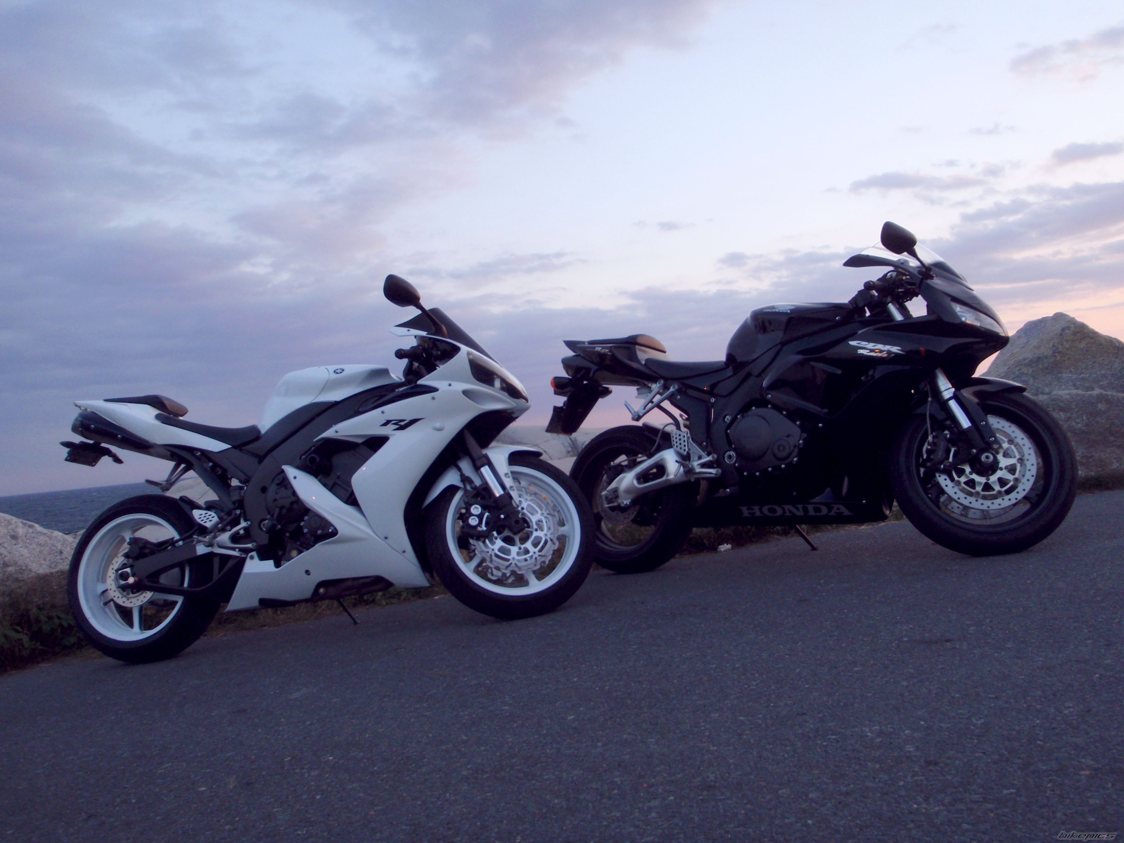 Bike Photo 2049995