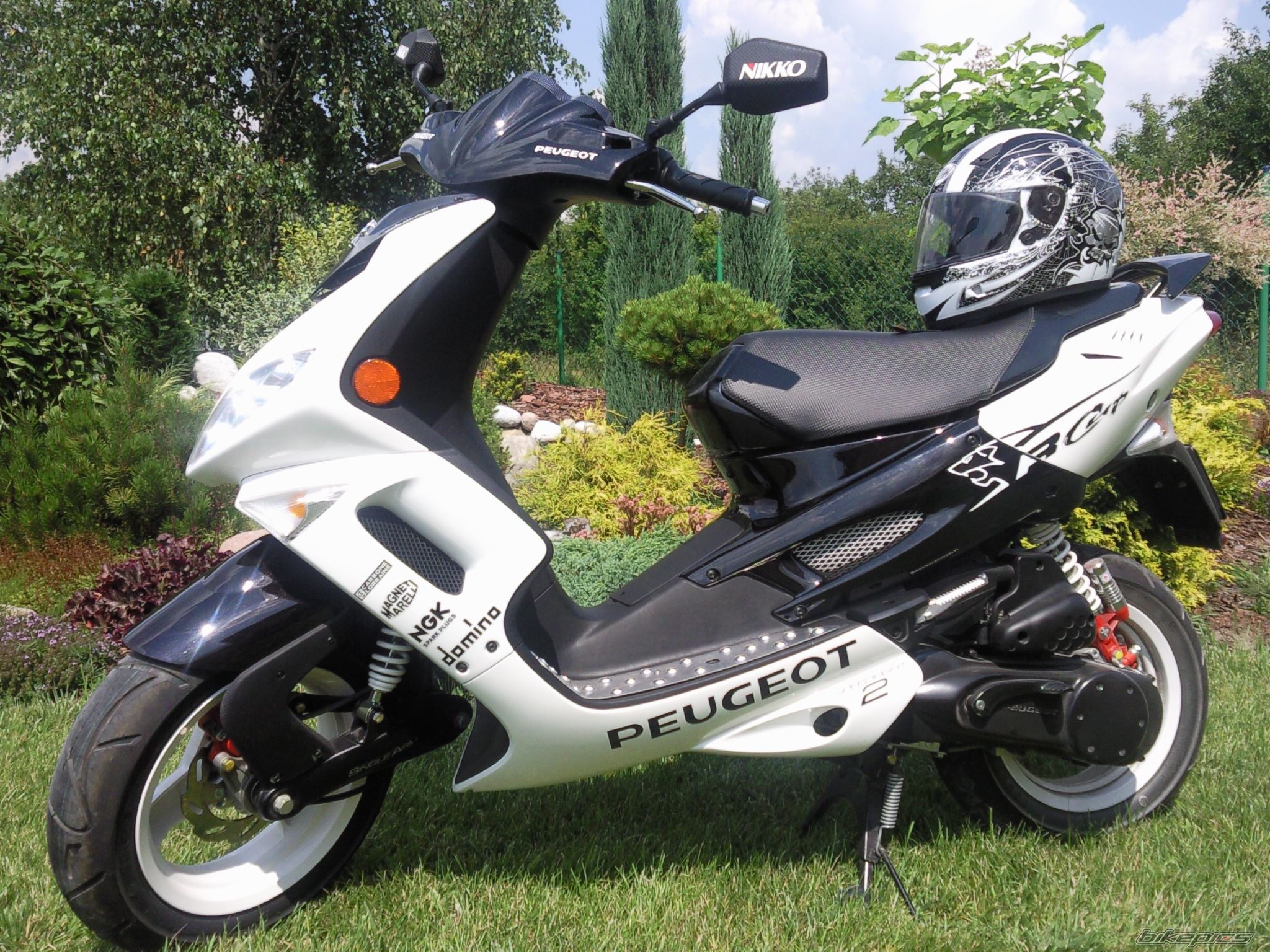 Bike Photo 2050229