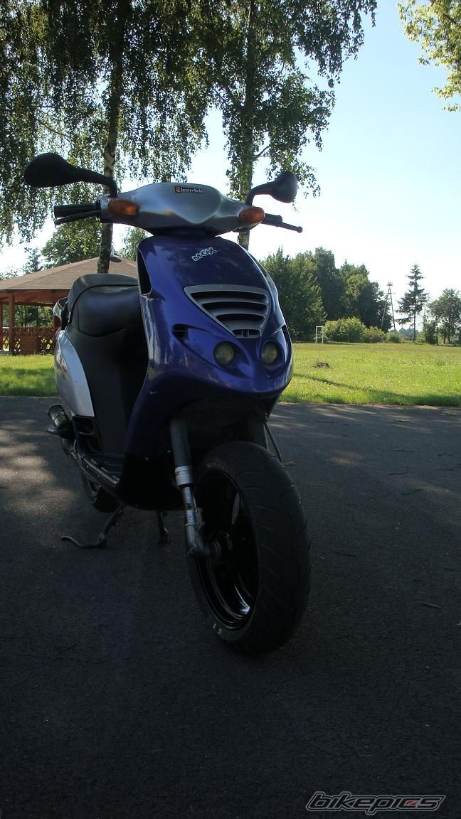Photo 2050332