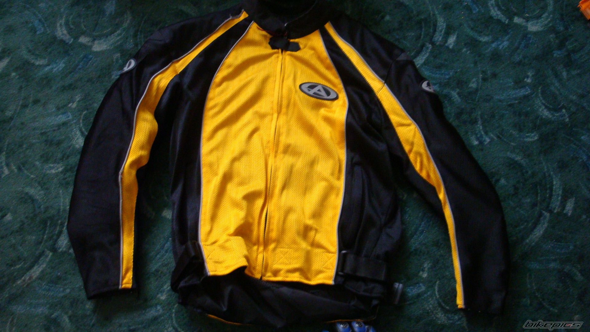 Photo 2050371