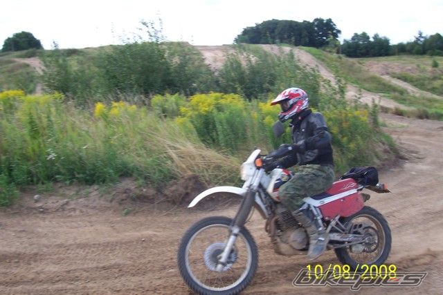 Photo 2050681